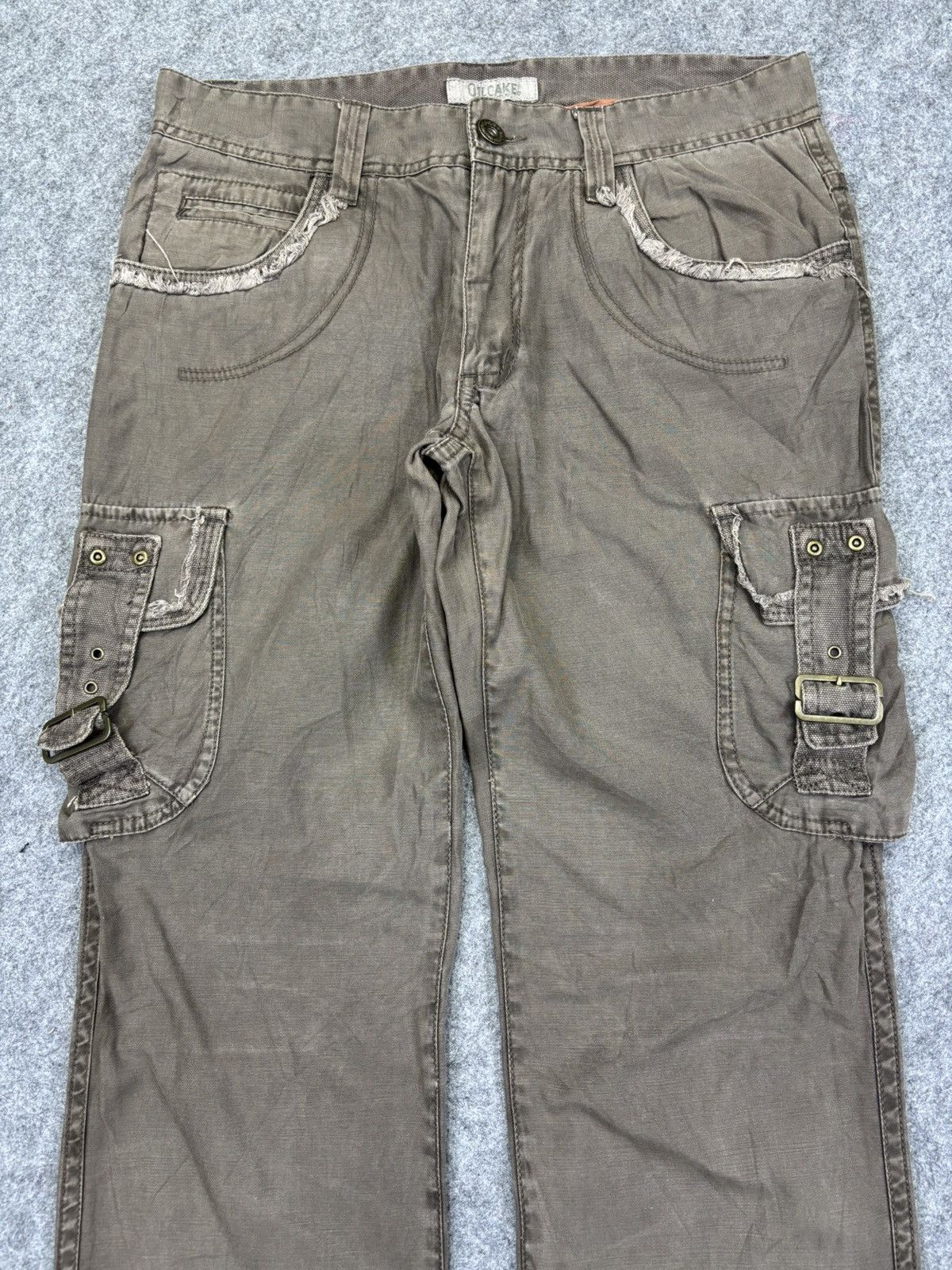 Japanese Brand 💥Flare Cargo💥Oil Cake Hybrid Cargo Pant F900 Size US 31 - 3 Thumbnail