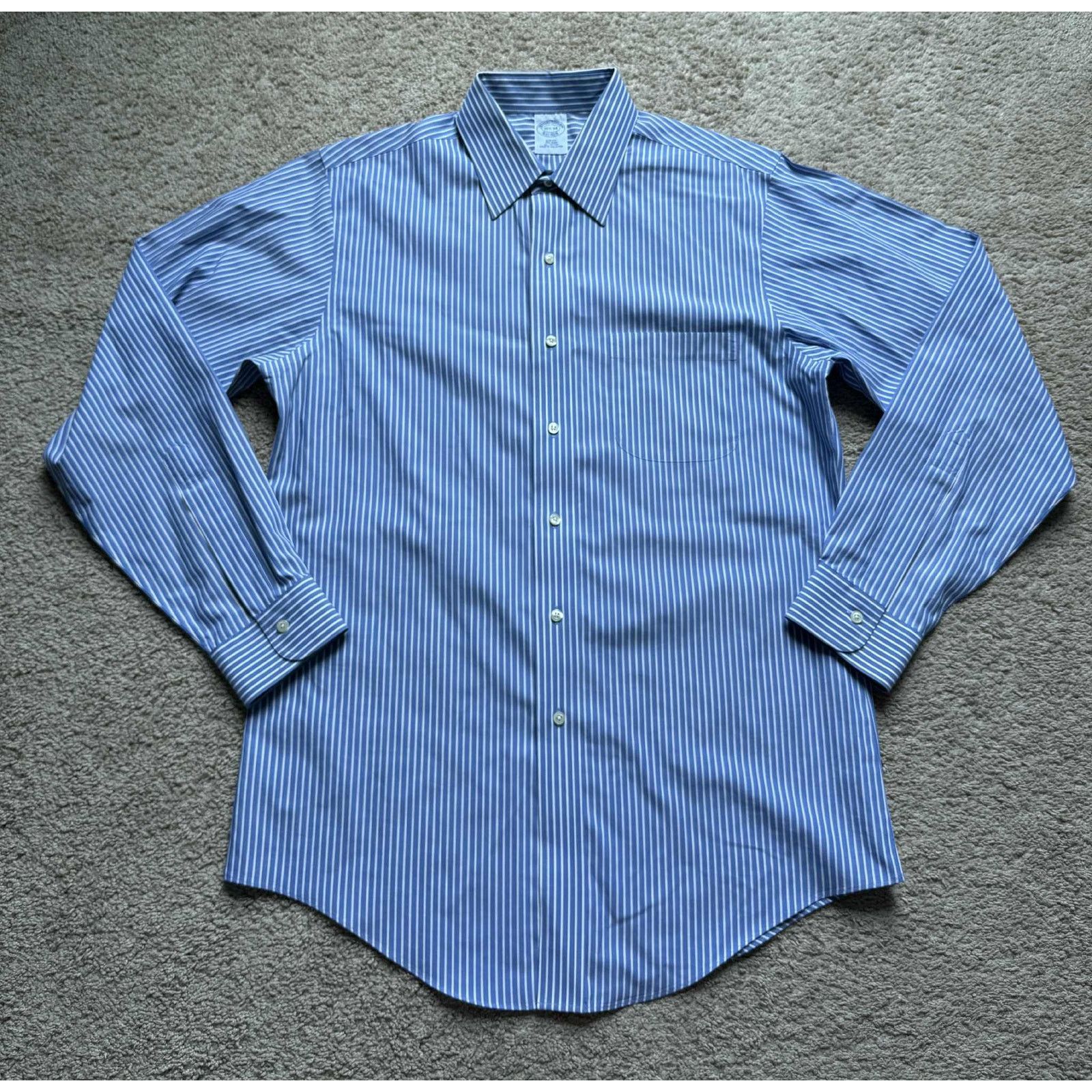 Brooks Brothers Brooks Brothers Slim Fit Non-Iron Dress Shirt 15 1/2-34 Size US M / EU 48-50 / 2 - 1 Thumbnail