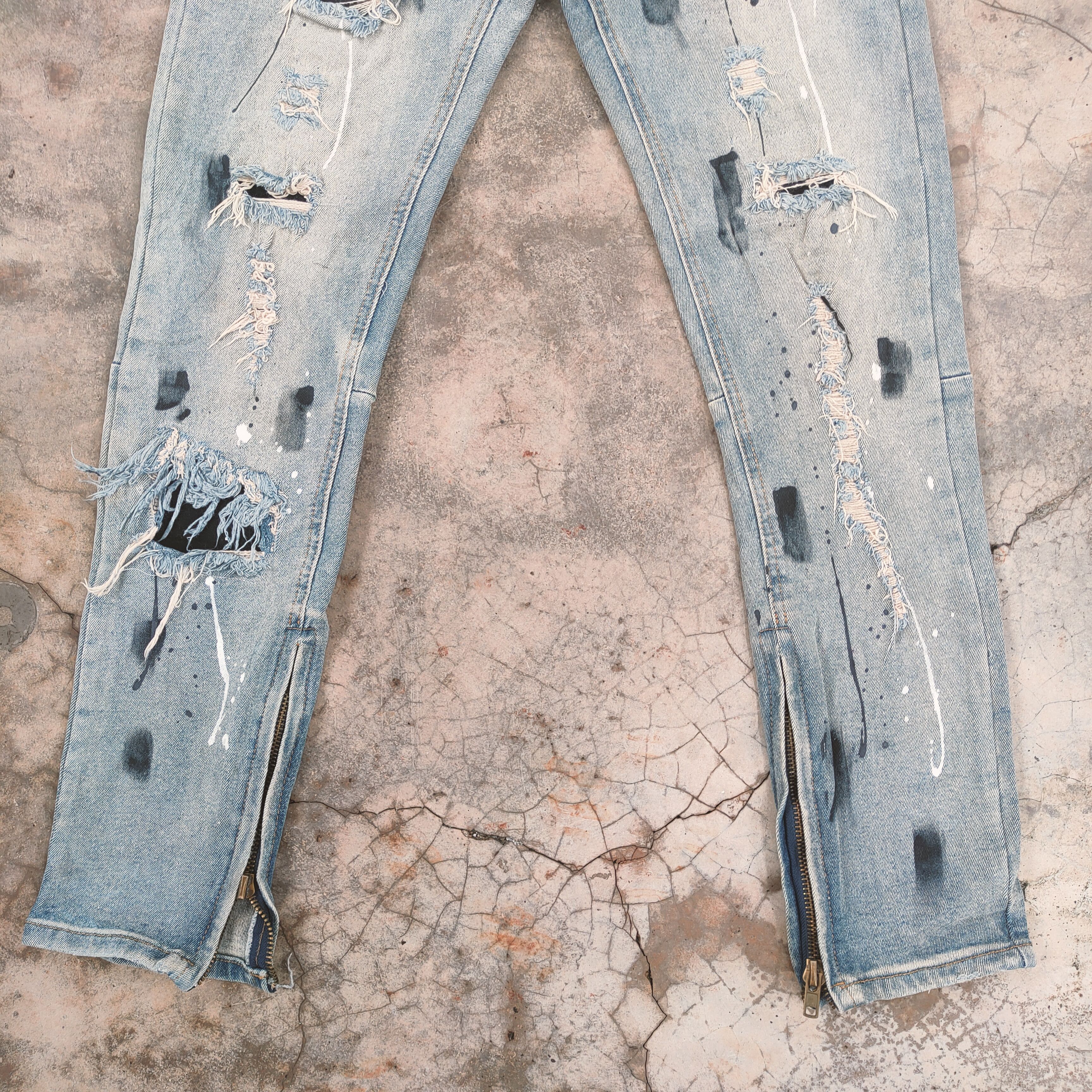 Japanese Brand Vintage japanese skinny faded distressed jeans denim pants Size US 29 - 3 Thumbnail