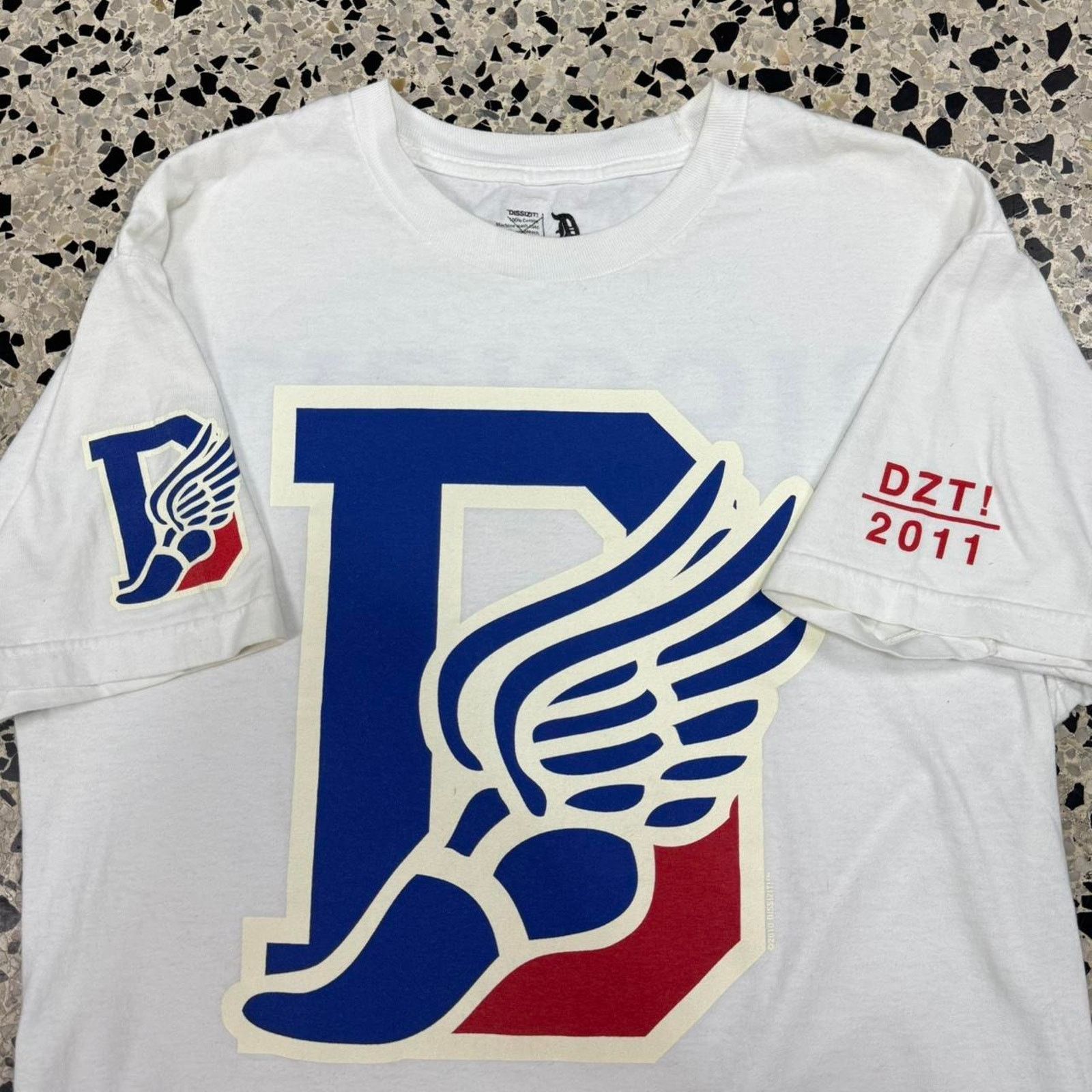 Dissizit × Vintage VINTAGE Y2K 2011 DISSIZIT D-WING POLO RIP TEE: Size US L / EU 52-54 / 3 - 3 Thumbnail