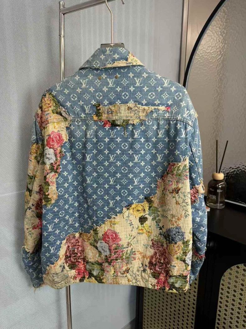 Louis Vuitton Louis Vuitton Cotton jacket full of flowers, old flowers an Size US M / EU 48-50 / 2 - 2 Thumbnail