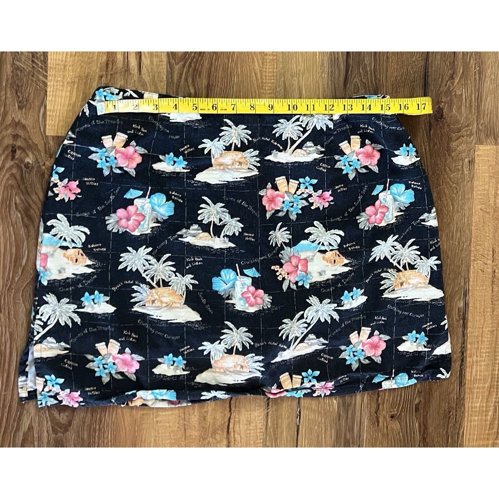 Other La Cabana Women's Size 14 Black Navy Hawaiian Print Skort Size 36" / US 14 / IT 50 - 2 Thumbnail