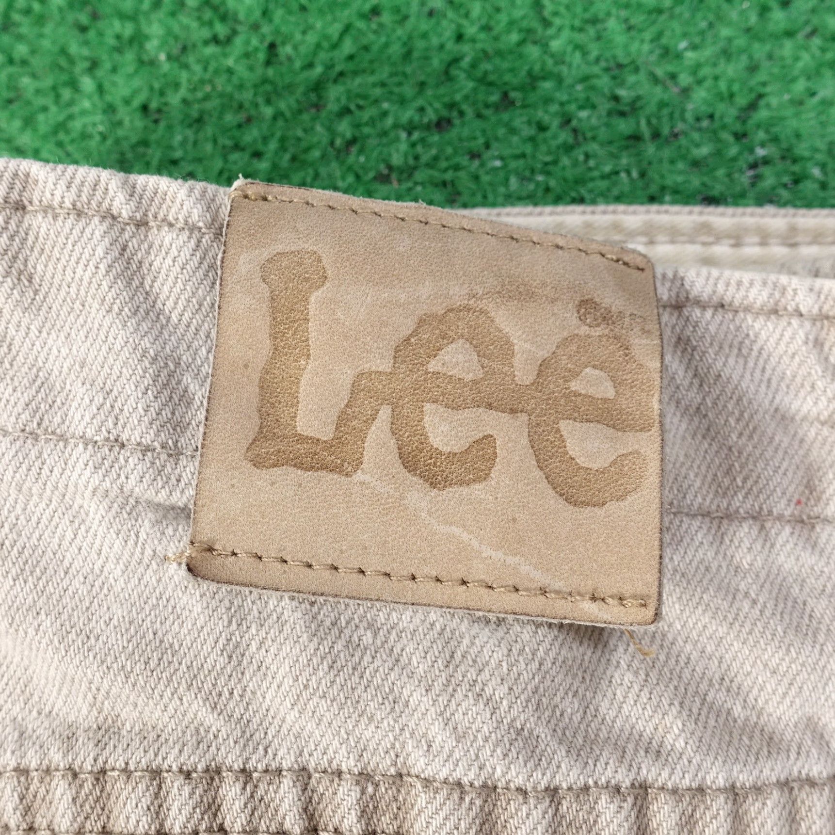 Lee VINTAGE LEE BEIGE DENIM JEANS WOMENS SIZE 16 REGULAR (34X28) 80s 90s TAPERED Size 38" / US 16 / IT 52 - 2 Thumbnail