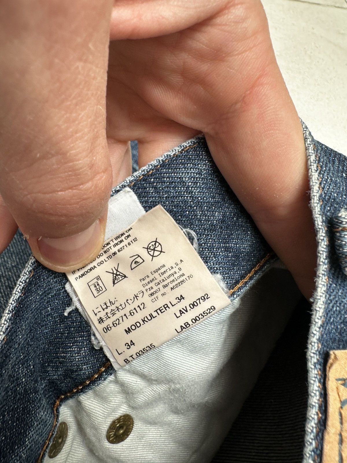 Diesel × Vintage Diesel Industry Vintage 90s Straight Jeans Italy Size US 36 / EU 52 - 7 Thumbnail