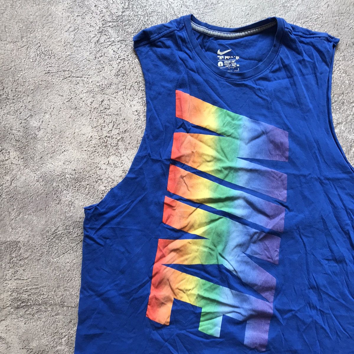 Vintage Vintage 90s Nike Graphic Tank Top Rave Streetwear Blue L Size US L / EU 52-54 / 3 - 2 Thumbnail
