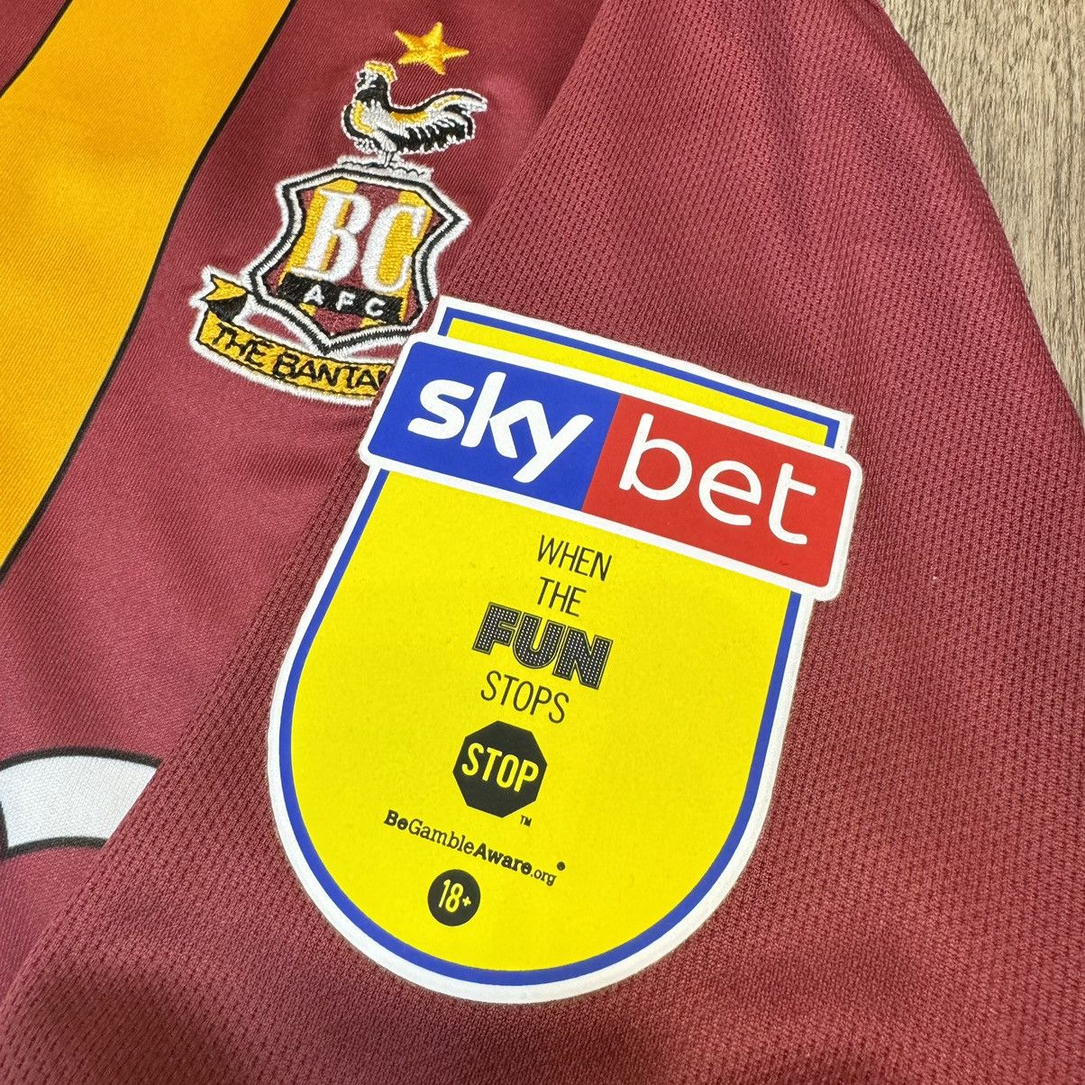 Other Bradford City 19/20 home shirt #15 Windass Size US S / EU 44-46 / 1 - 5 Thumbnail