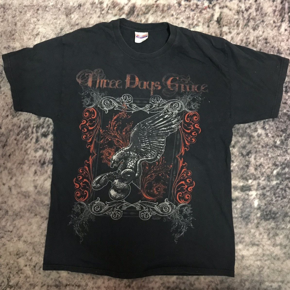 Band Tees × Vintage Three Days Grace Vintage T-Shirt Size US L / EU 52-54 / 3 - 1 Thumbnail