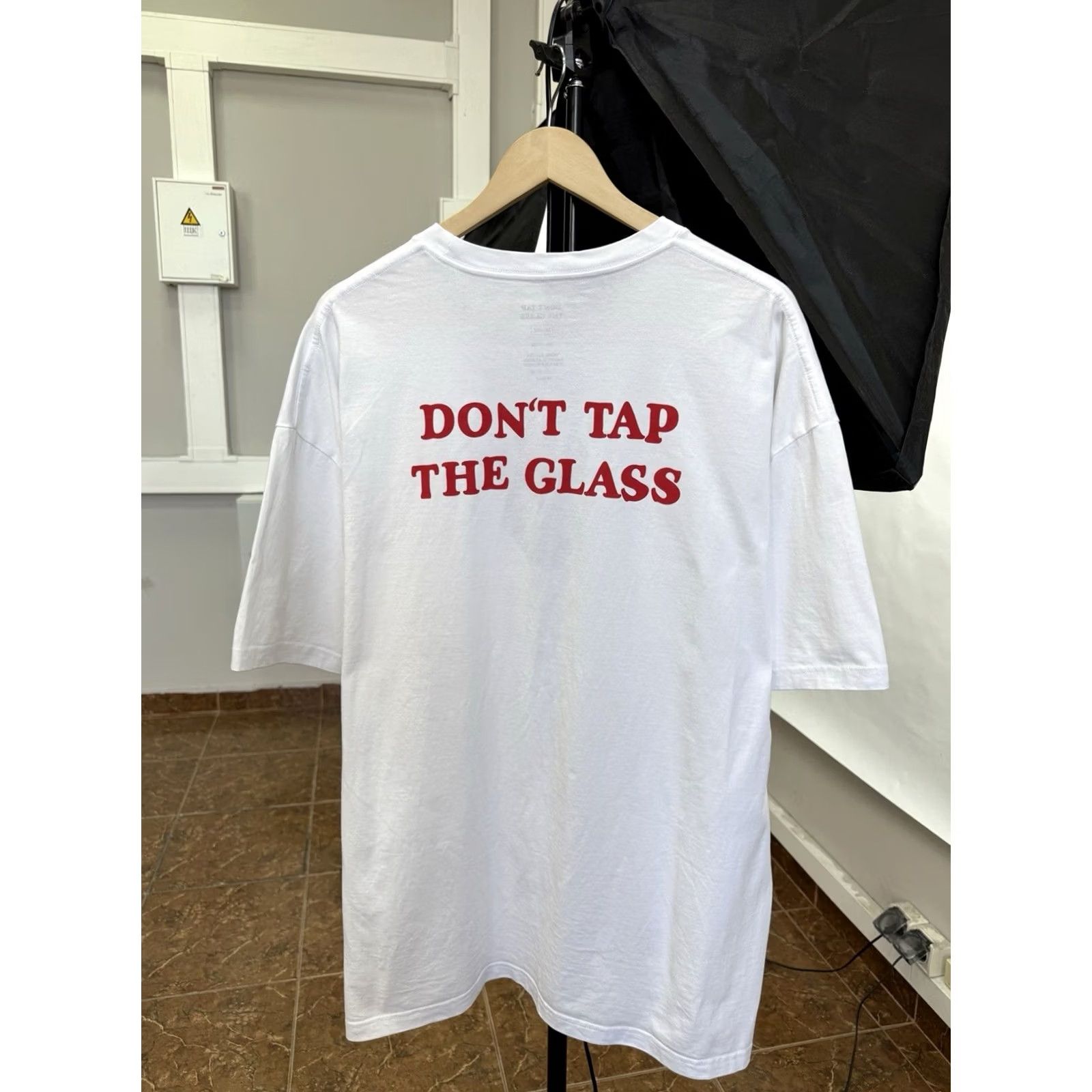 Golf Wang VINTAGE Don’t Tap The Glass Golf Wang Tyler The Creator T-Shirt XXL White Mens Shirt 2XL Size US XXL / EU 58 / 5 - 2 Thumbnail