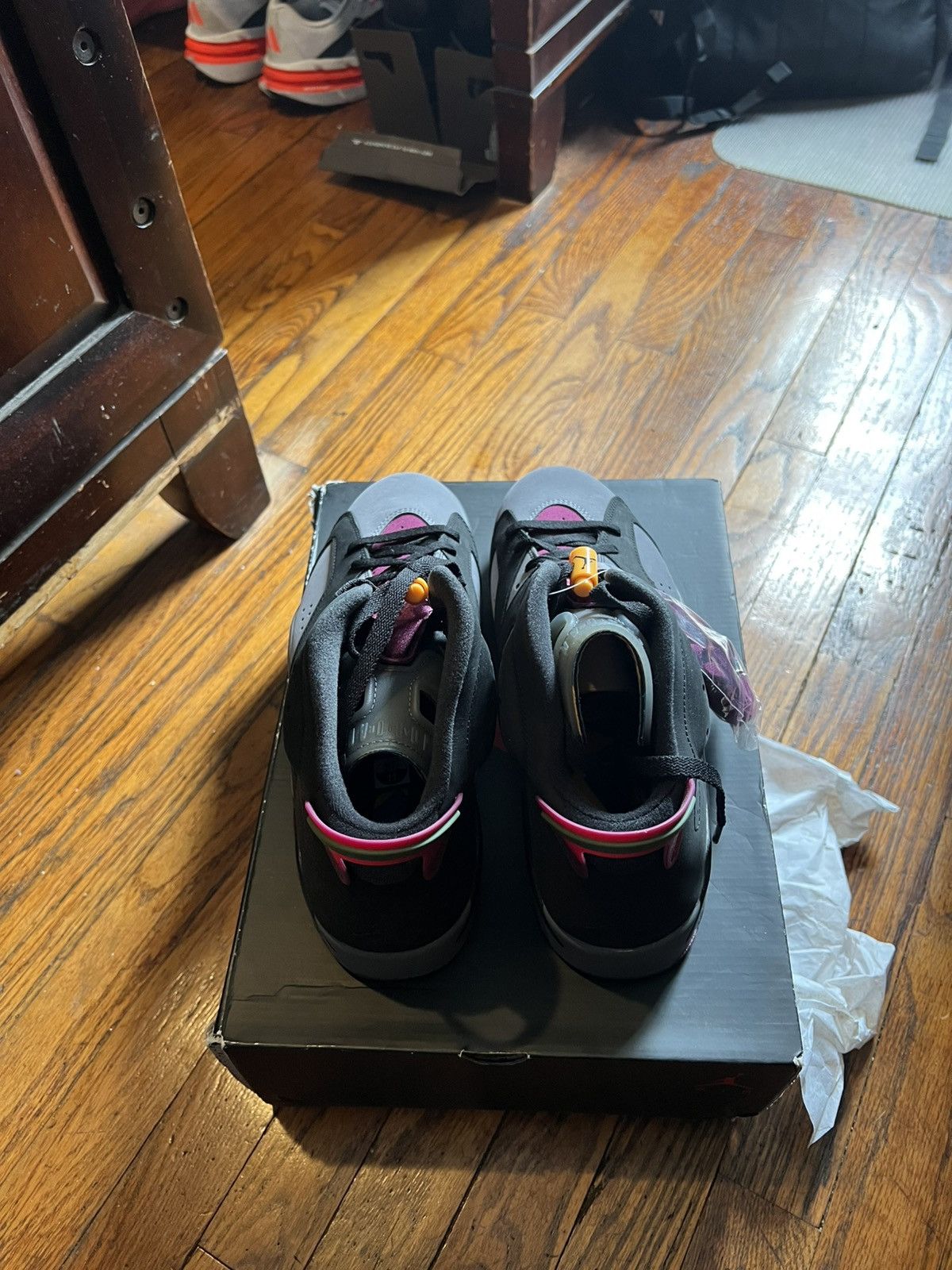 Jordan Brand Jordan Bordeaux 6s Size US 11 / EU 44 - 6 Thumbnail