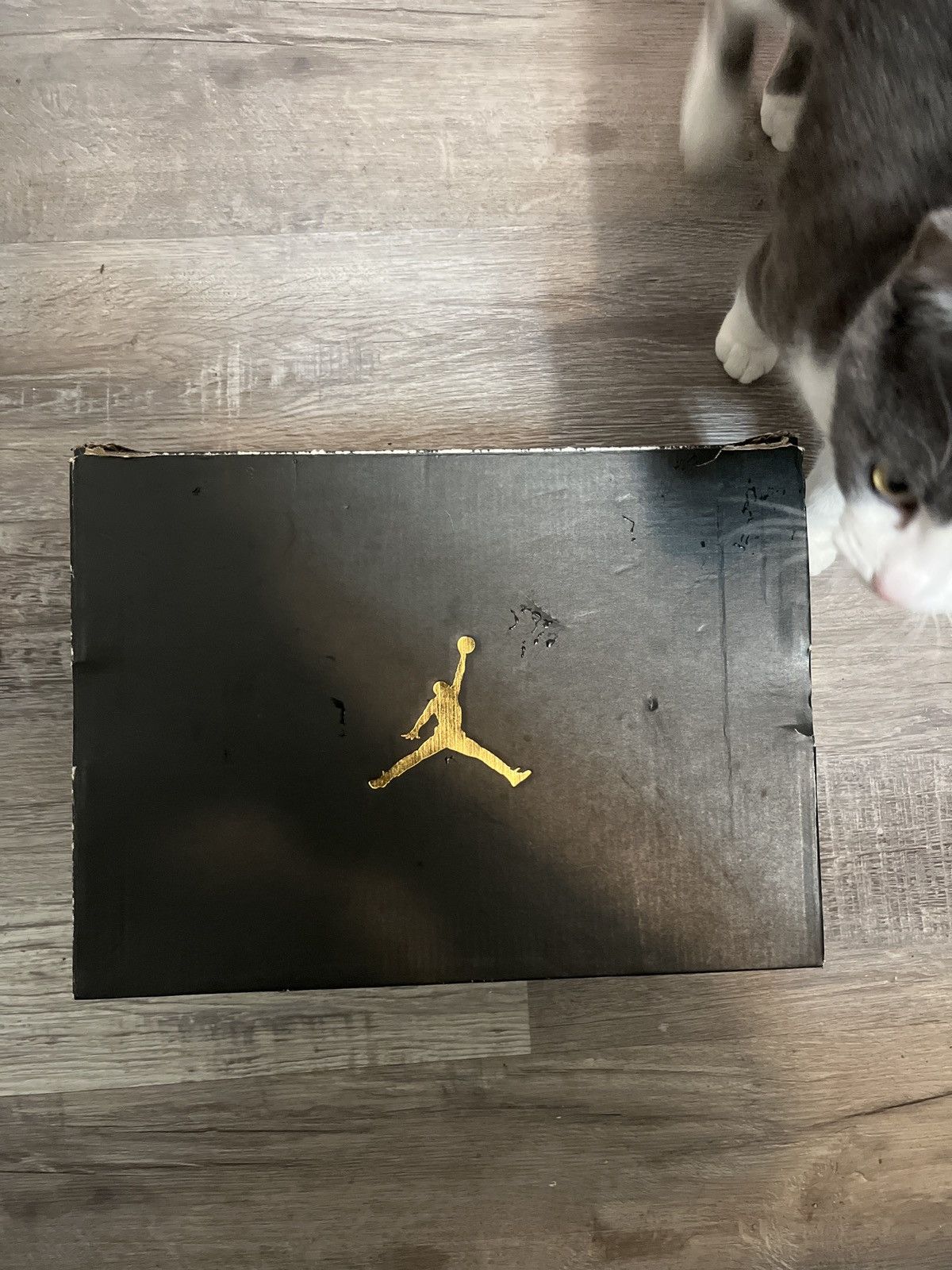 Jordan Brand Air Jordan Black-Hyper Royal-White Size US 6.5 / EU 39-40 - 2 Thumbnail
