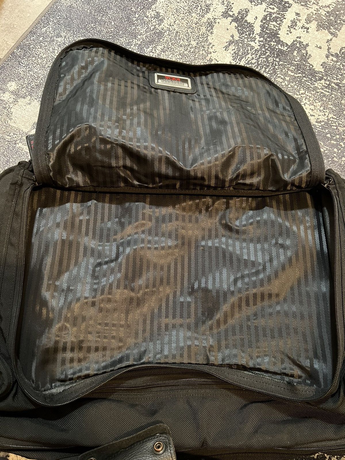 Tumi Tumi Nylon 21" Expandable Carry On Weekender Duffle Bag Size ONE SIZE - 5 Thumbnail