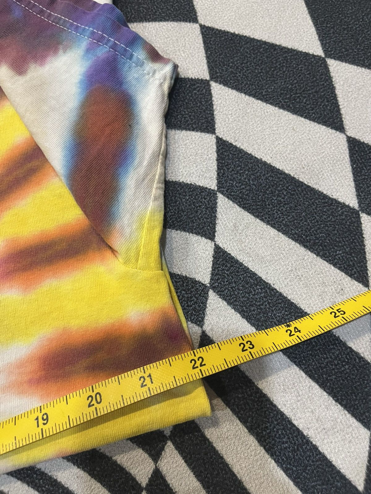 Grateful Dead Vintage 1999 Grateful Dead "Happiness Is Drumming" Tie-Dye Size US L / EU 52-54 / 3 - 12 Thumbnail