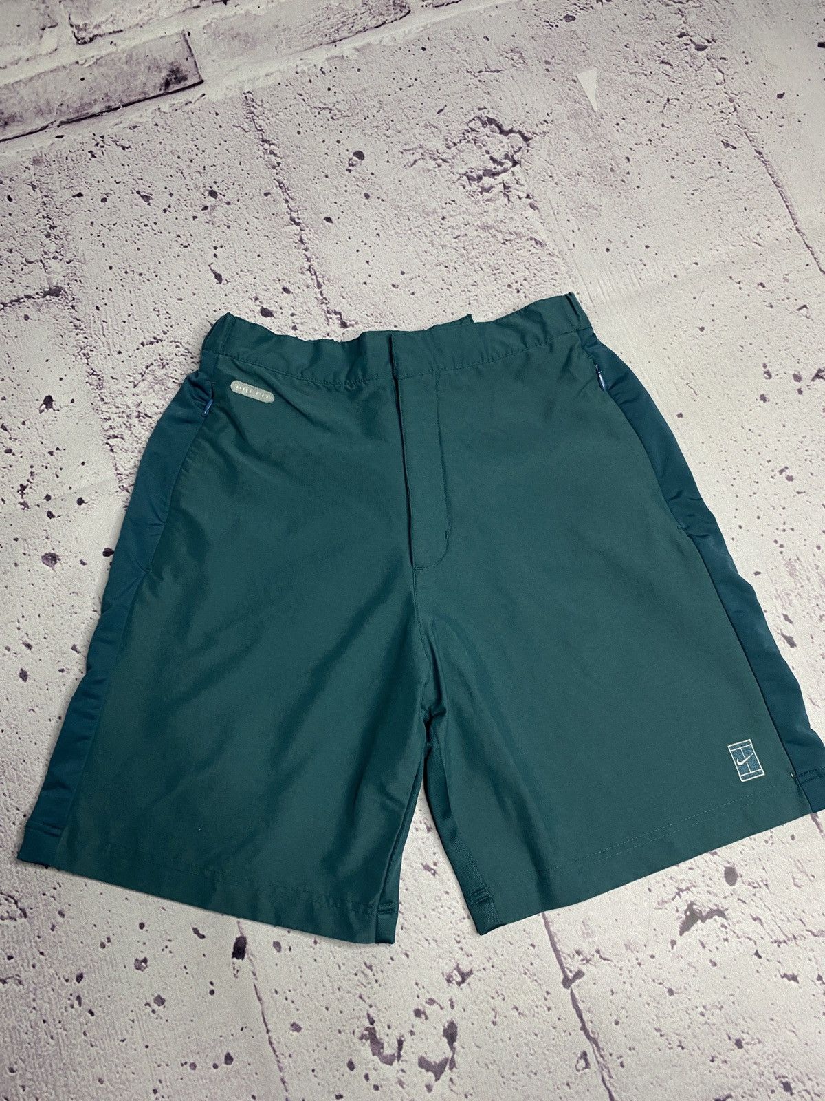 Nike 🤘🏻MENS vintage shorts Nike streetwear y2k🤘🏻 Size US 36 / EU 52 - 1 Thumbnail
