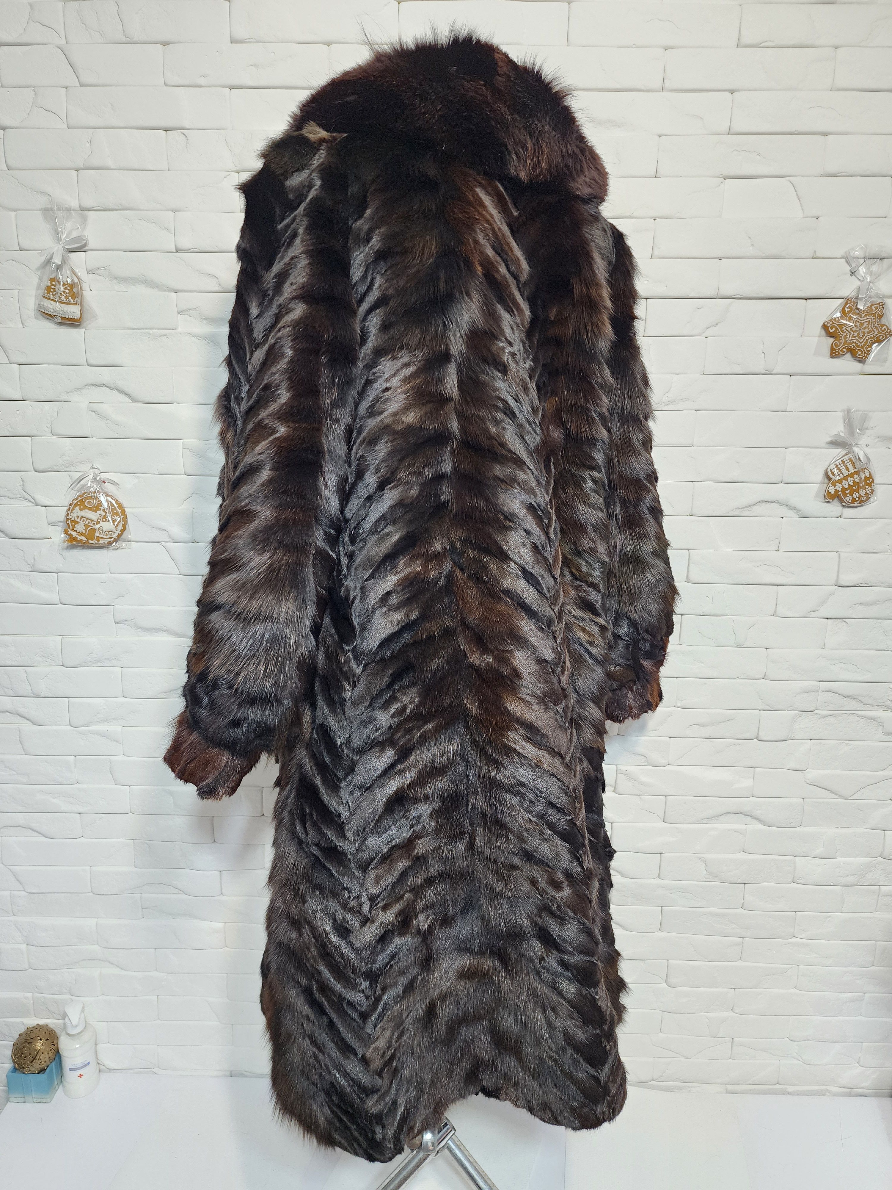 Furla Brown Genuine Fur Coat: Women's Winter Warm Coat Size XL / US 12-14 / IT 48-50 - 6 Thumbnail