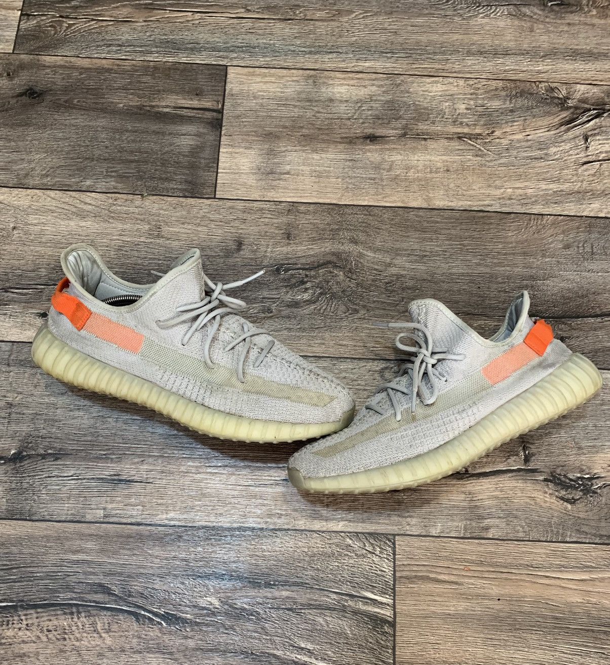 Adidas Adidas Yeezy Boost 350 V2 Tail Light Size US 14 / EU 47 - 4 Thumbnail