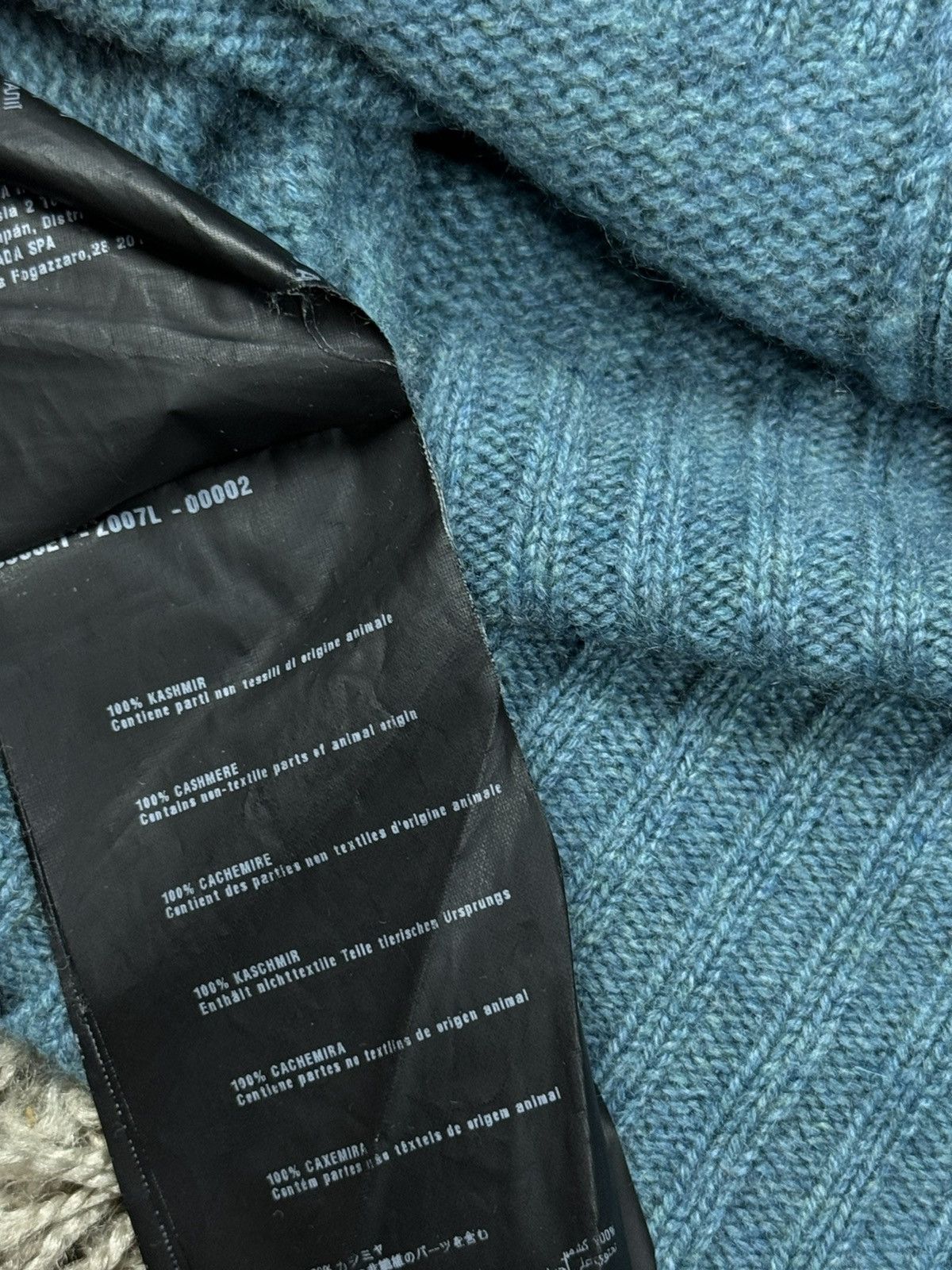 Autumn Cashmere × Prada × Vintage Pretty cashmere sweater Prada original casual luxury item Size M / US 6-8 / IT 42-44 - 4 Thumbnail
