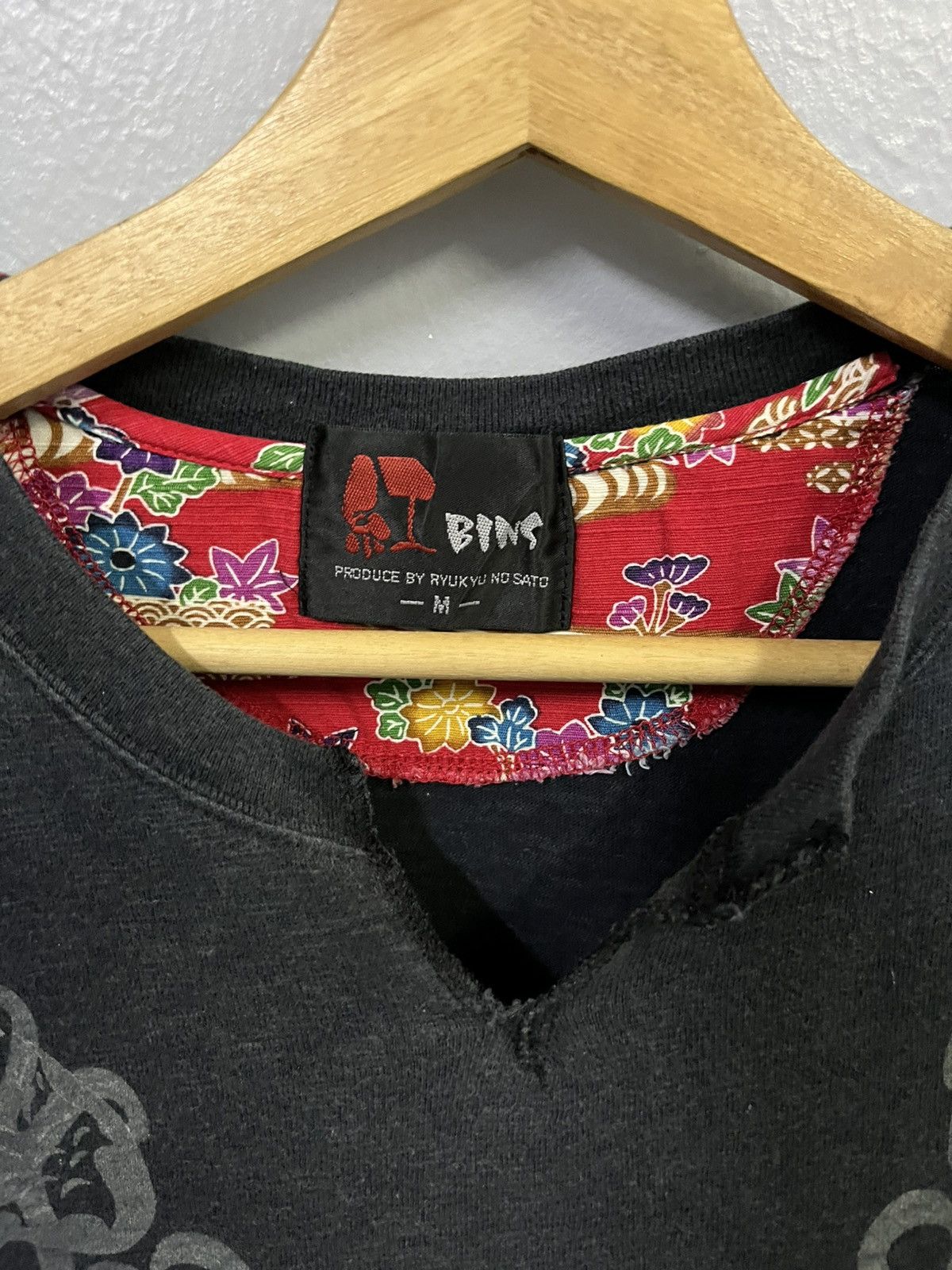 Japanese Brand Sukajan tee Size US L / EU 52-54 / 3 - 4 Thumbnail