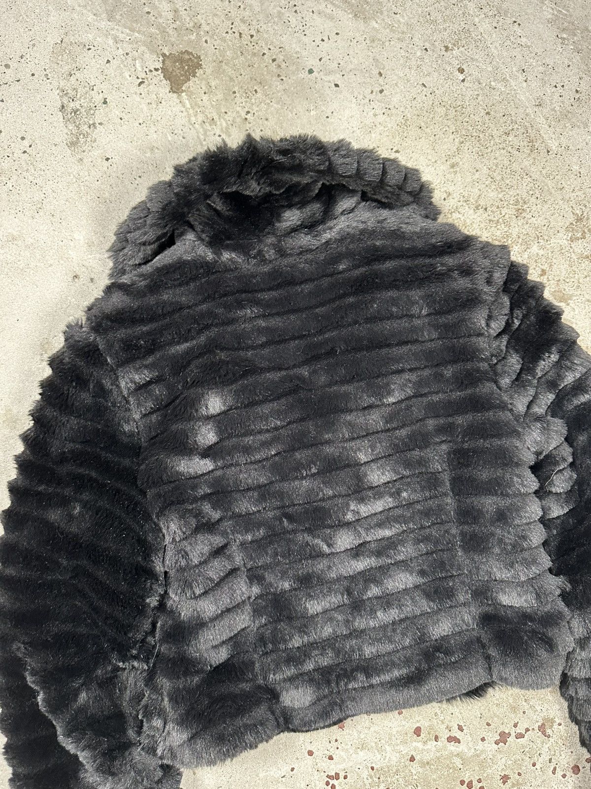 If Six Was Nine × Japanese Brand × Le Grande Bleu (L.G.B.) Vintage Y2K Faux Fur Black Jacket Japanese Style Size US XS / EU 42 / 0 - 11 Thumbnail