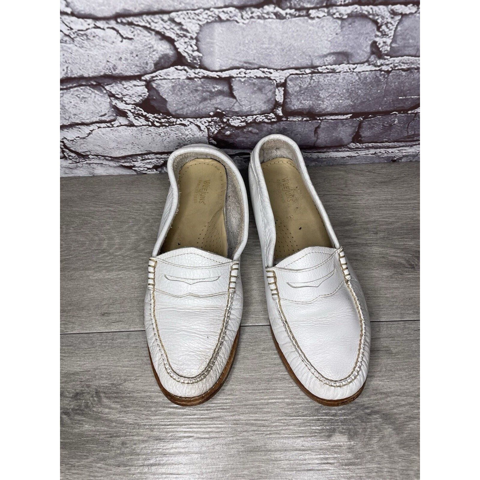 G.H. Bass & Co. G.H. Bass Weejuns White Leather Moc Toe Penny Loafers Shoes Size US 8 / IT 38 - 22 Thumbnail