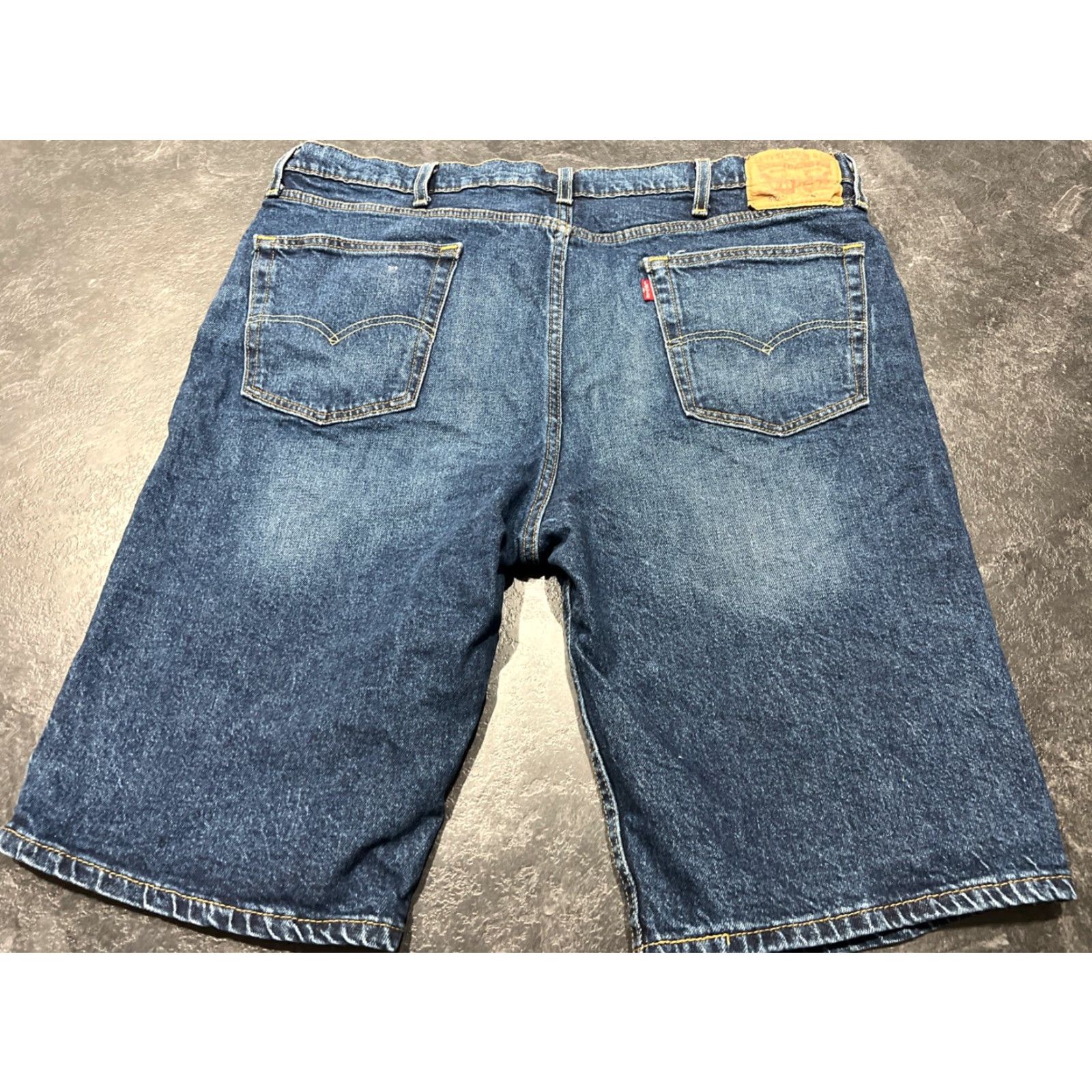 Levi's Levi's Men’s 502 Bermuda Shorts Size 40 Blue Denim Cotton Blend Zipper Fly Size US 40 / EU 56 - 2 Thumbnail