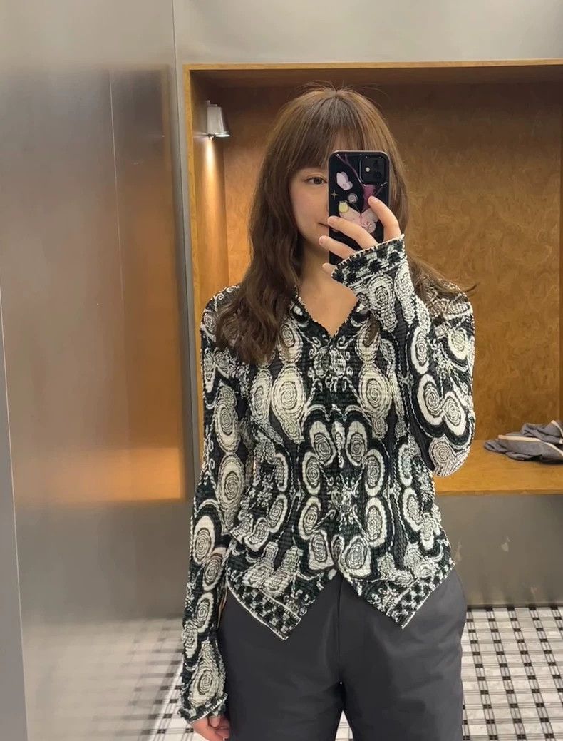Issey Miyake Issey Miyake size:2 Grey pleated cardigan Size S / US 4 / IT 40 - 4 Thumbnail