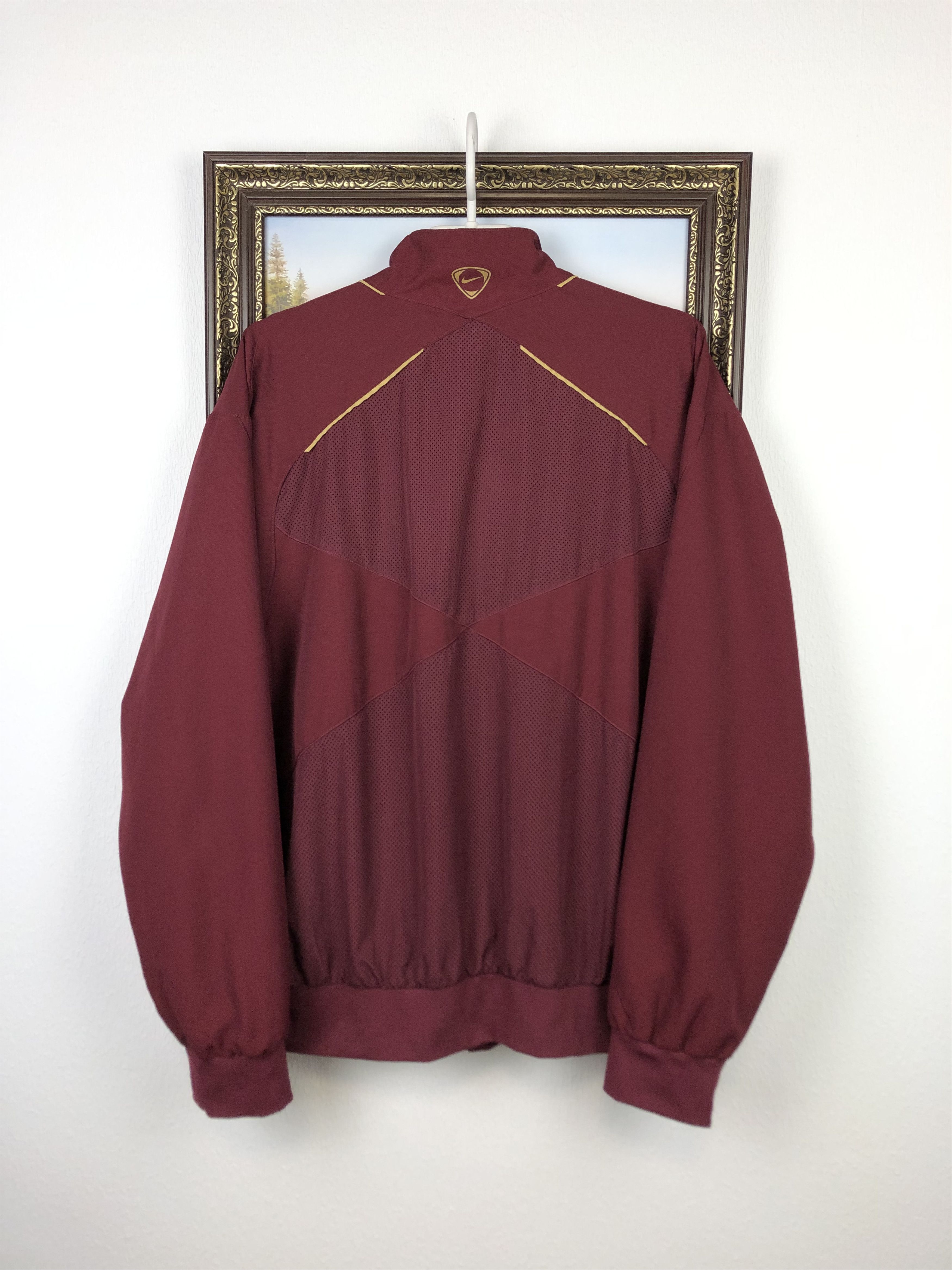 Nike Vintage Nike Arsenal Highbury Football Jacket Soccer Track Size US L / EU 52-54 / 3 - 7 Thumbnail