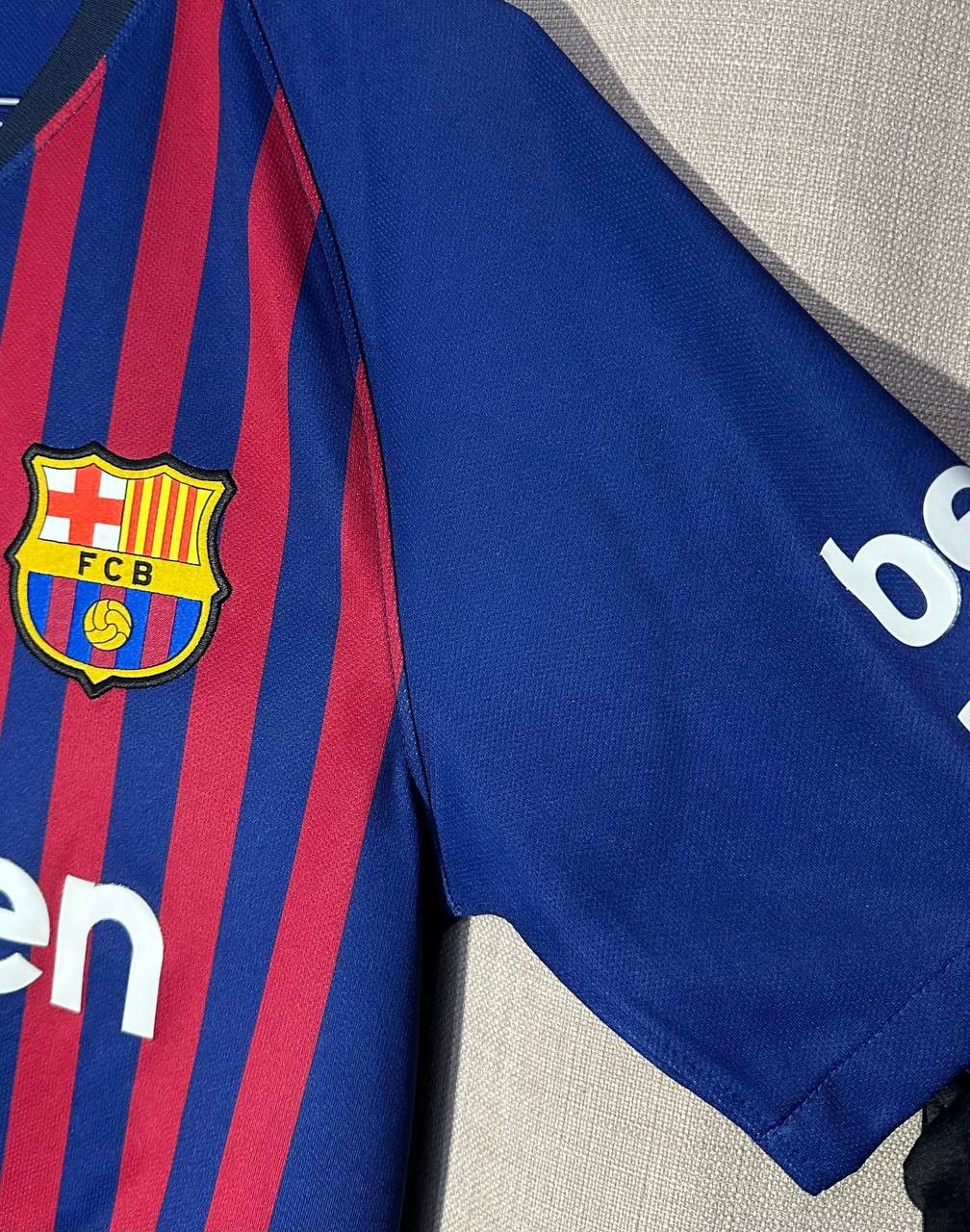 Nike FC Barcelona 2018 - 2019 Home football shirt jersey Nike Size US S / EU 44-46 / 1 - 5 Thumbnail