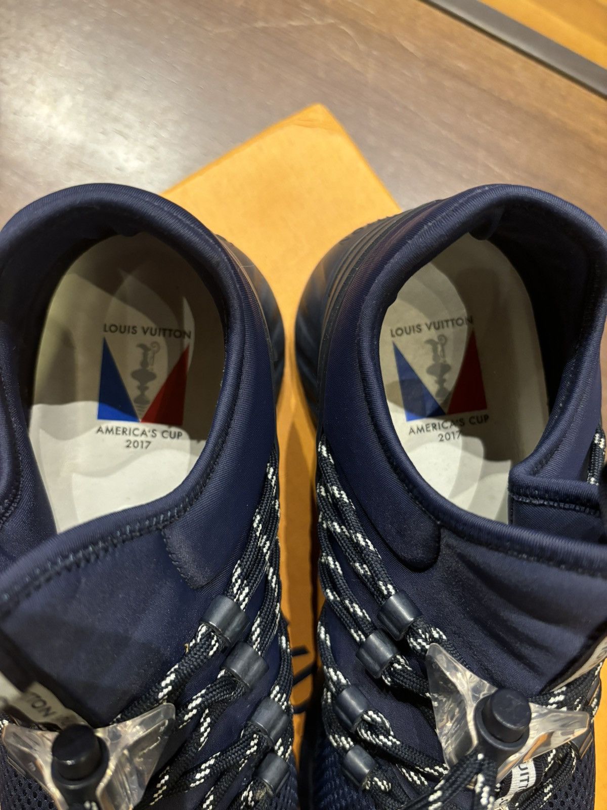 Louis Vuitton Louis Vuitton Americas Cup 2017 Sneakers Navy Size US 7 / EU 40 - 7 Thumbnail