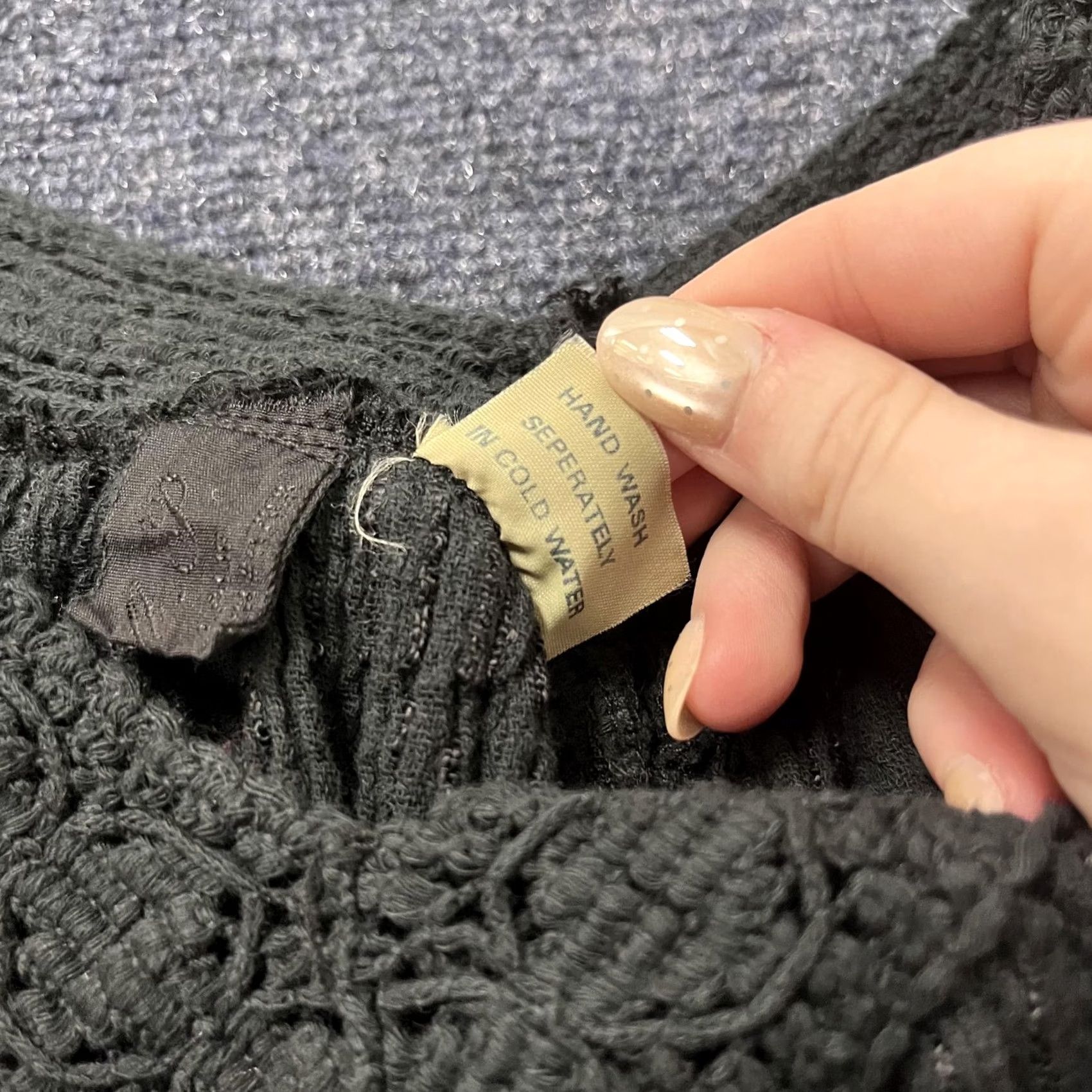 Vintage VINTAGE AMERICAN VINTAGE Dress Womens One Size Black Textured Scoop Neck Flutter Sleeve Boho Trapeze Size ONE SIZE - 5 Thumbnail
