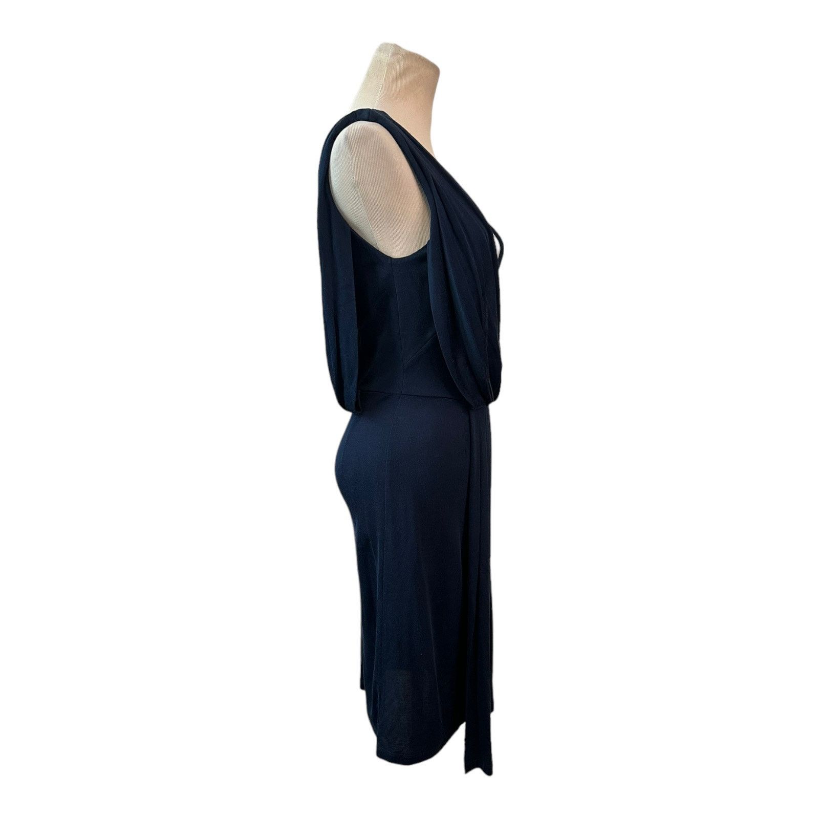 French Connection French Connection navy blue pleated front skirt dress size 4 Size S / US 4 / IT 40 - 11 Thumbnail