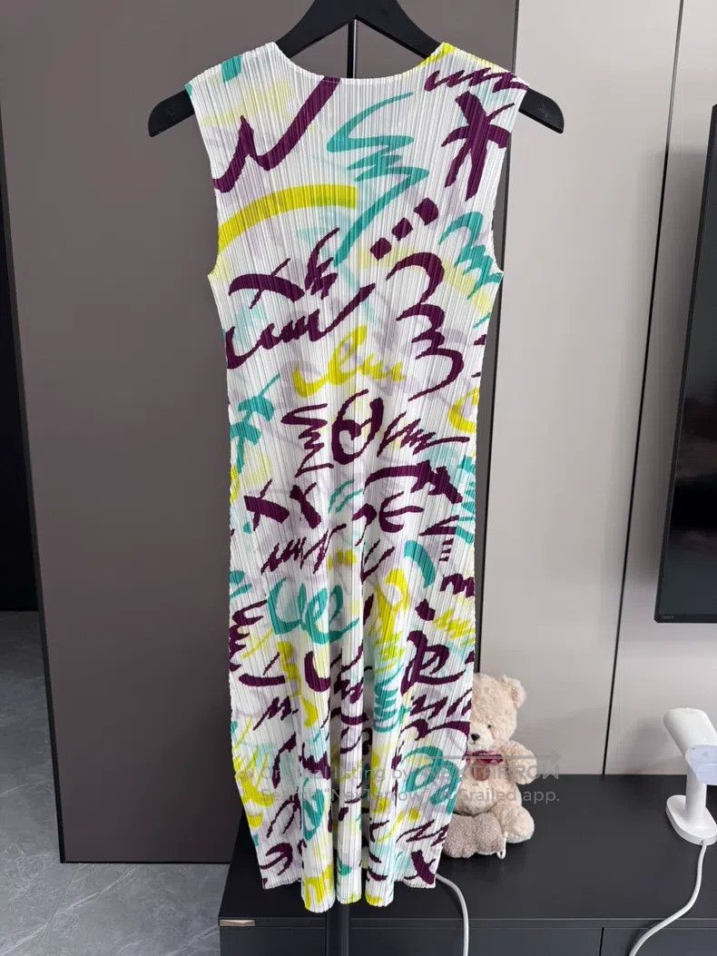 Issey Miyake Issey Miyake White Soda Print Dress Size S / US 4 / IT 40 - 2 Thumbnail