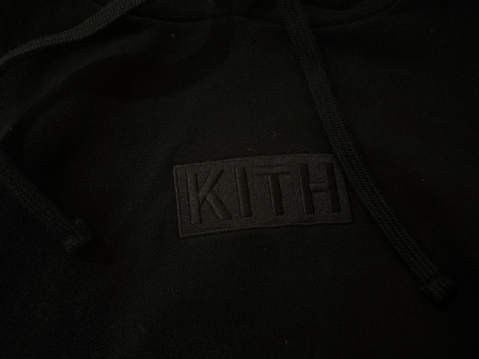 Kith Kith CLASSIC BOX LOGO HOODIE TRIPLE BLACK MONDAY PROGRAM Size US S / EU 44-46 / 1 - 5 Thumbnail
