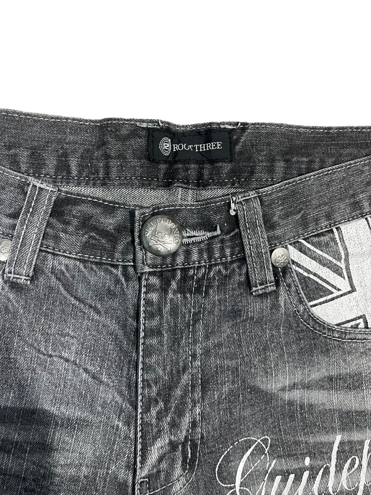 Japanese Brand Vintage Root Three Skull Distressed Jeans ! Rare Design Size US 32 / EU 48 - 14 Thumbnail
