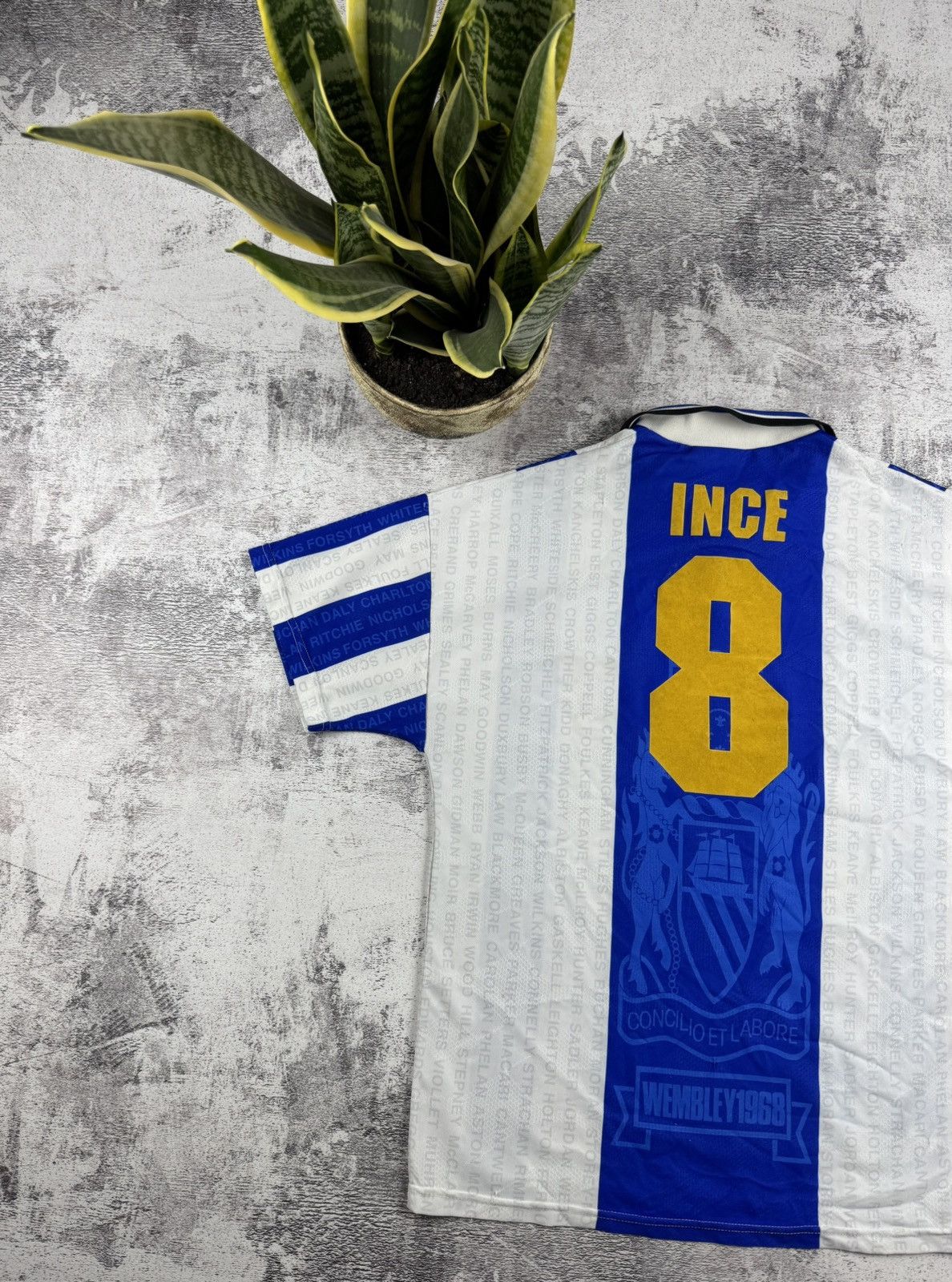 Umbro Umbro Manchester 1994/1996 Paul Ince 8 Third Kit Shirt Jersey Size US M / EU 48-50 / 2 - 4 Thumbnail