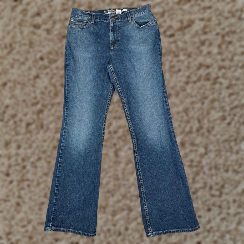 Old Navy Old Navy Jeans Womens 12 Bootcut Mid Rise Stretch Denim Pants 31x32 Blue Regular Denim Bootcut Womens Size 34" / US 12 / IT 48 - 1 Thumbnail