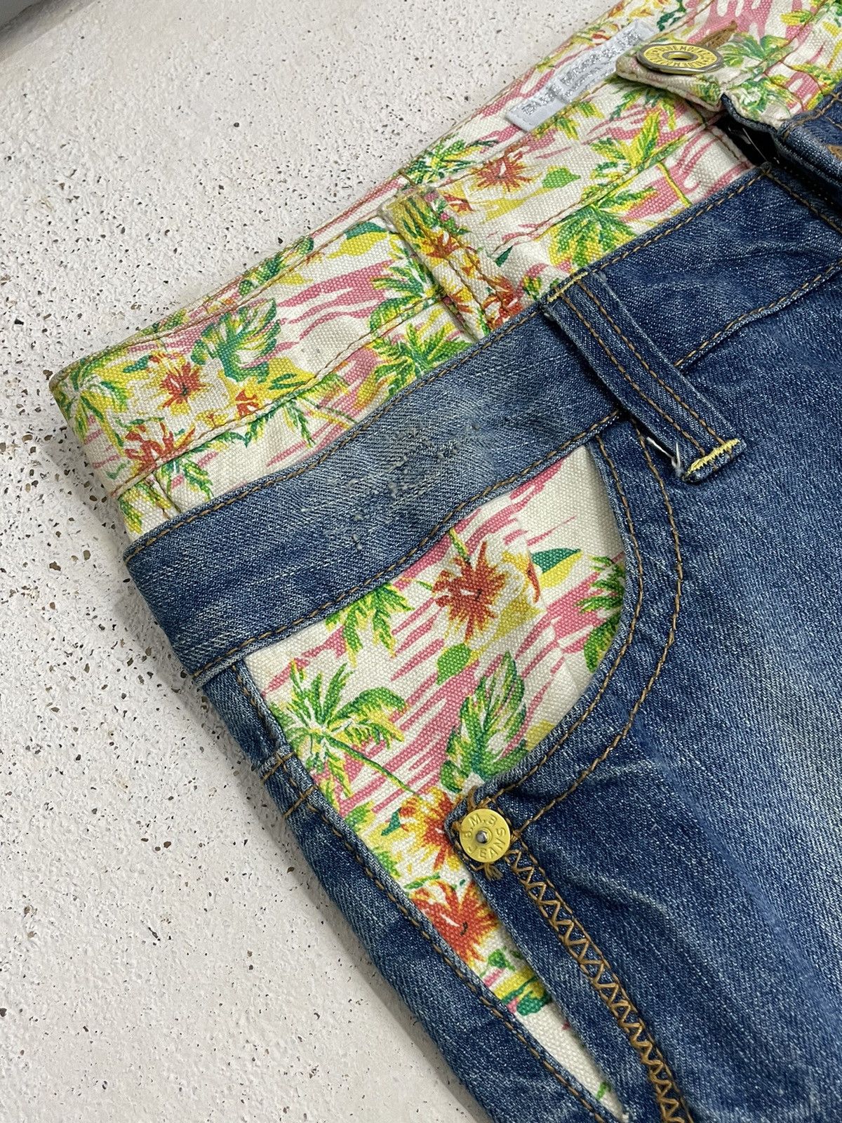 Blue Blue Japan Double Waist Moon Blue Floral Hawai Distress Hard Stiching Size US 28 / EU 44 - 10 Thumbnail