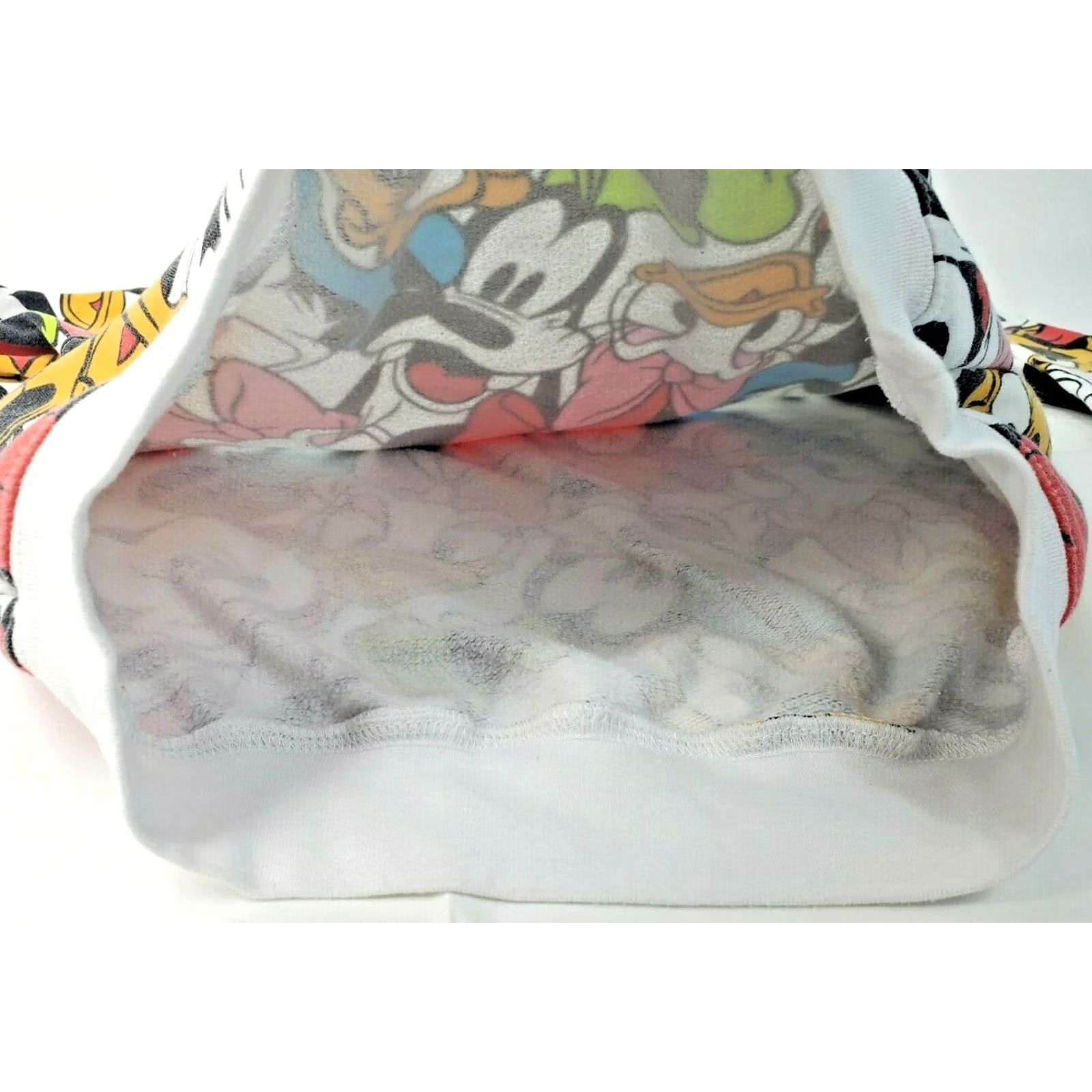Disney VINTAGE Disney Mickey & Friends All Over Print Pullover Sweater Women S White Red Size S / US 4 / IT 40 - 3 Thumbnail