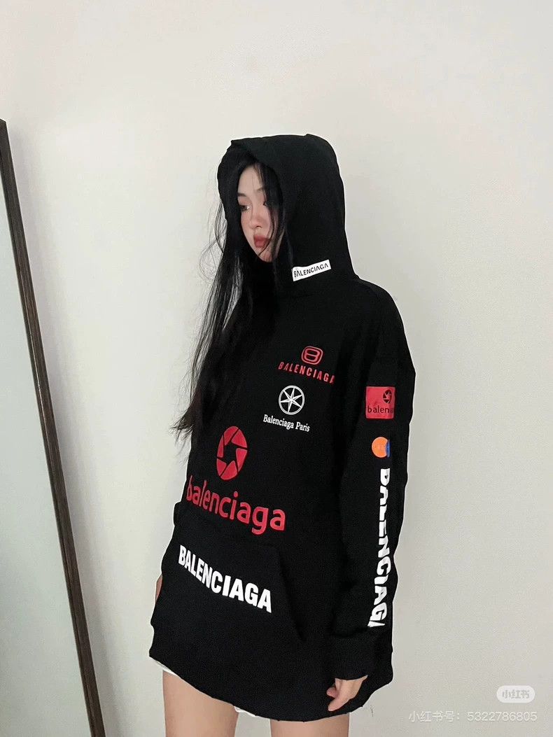 Balenciaga Balenciaga Multi-element printed hooded sweater Size US S / EU 44-46 / 1 - 7 Thumbnail