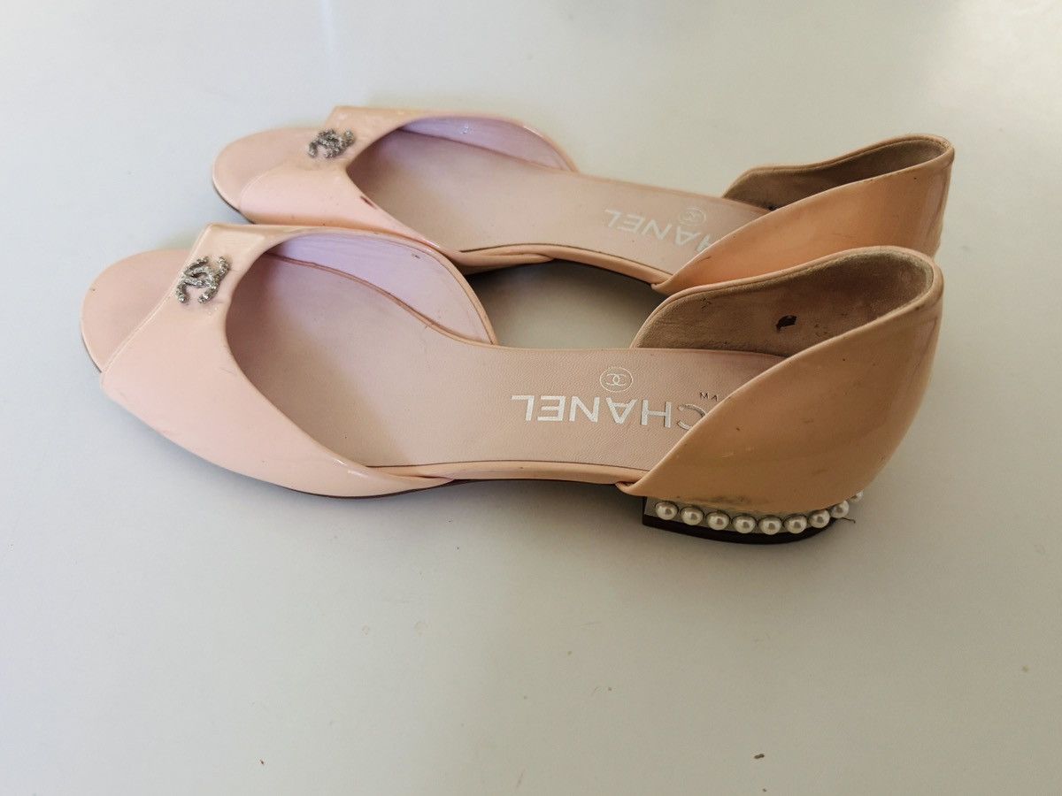 Chanel Chanel d'Orsay Peep toe flats with pearl size 37 Size US 6 / IT 36 - 3 Thumbnail