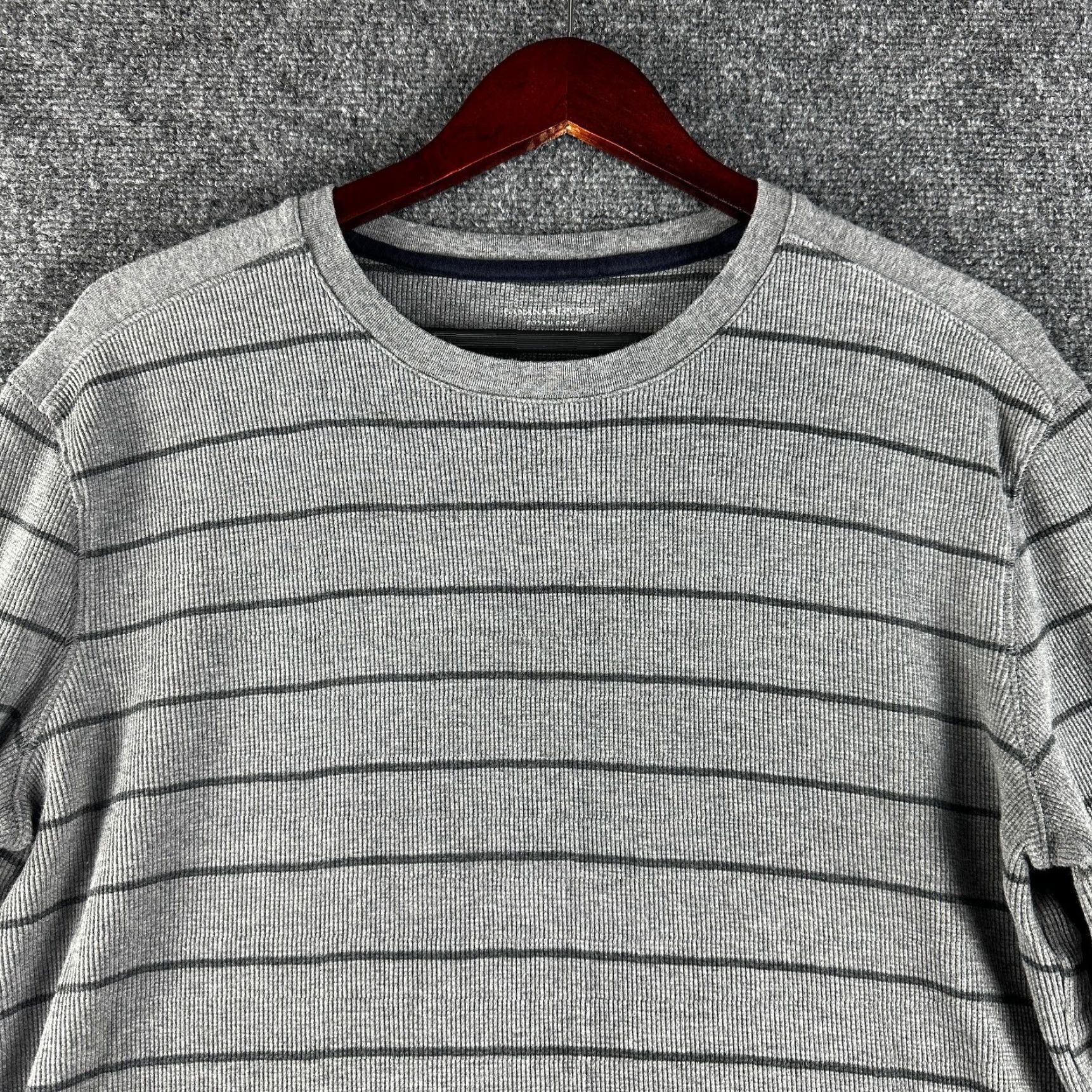 Banana Republic Banana Republic Shirt Mens L Gray Cotton Knit Long Sleeve Crew Pullover Regular Fit Knit Sweater Size US L / EU 52-54 / 3 - 3 Thumbnail