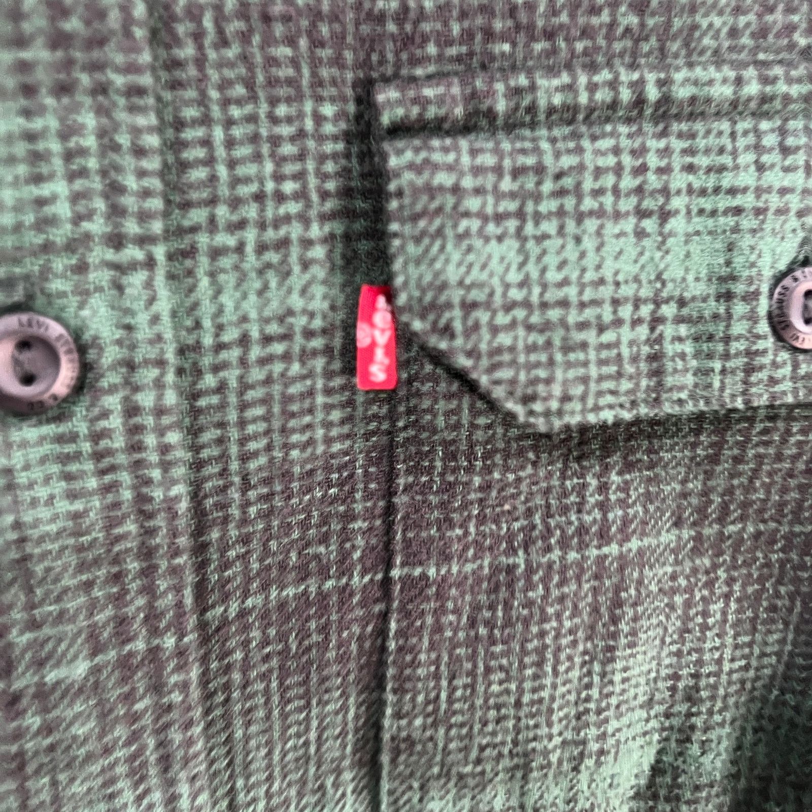 Other Levis Shirt Mens Button Up Green Buffalo Plaid Casual Size US S / EU 44-46 / 1 - 11 Thumbnail