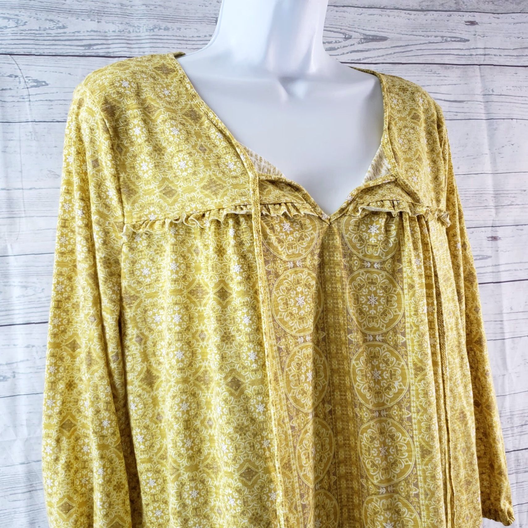 Vintage VINTAGE Rose + Olive Blouse 3/4 Sleeve Womens Large Yellow Brown Pullover Polyester Blend Shirt Womens Size L / US 10 / IT 46 - 2 Thumbnail