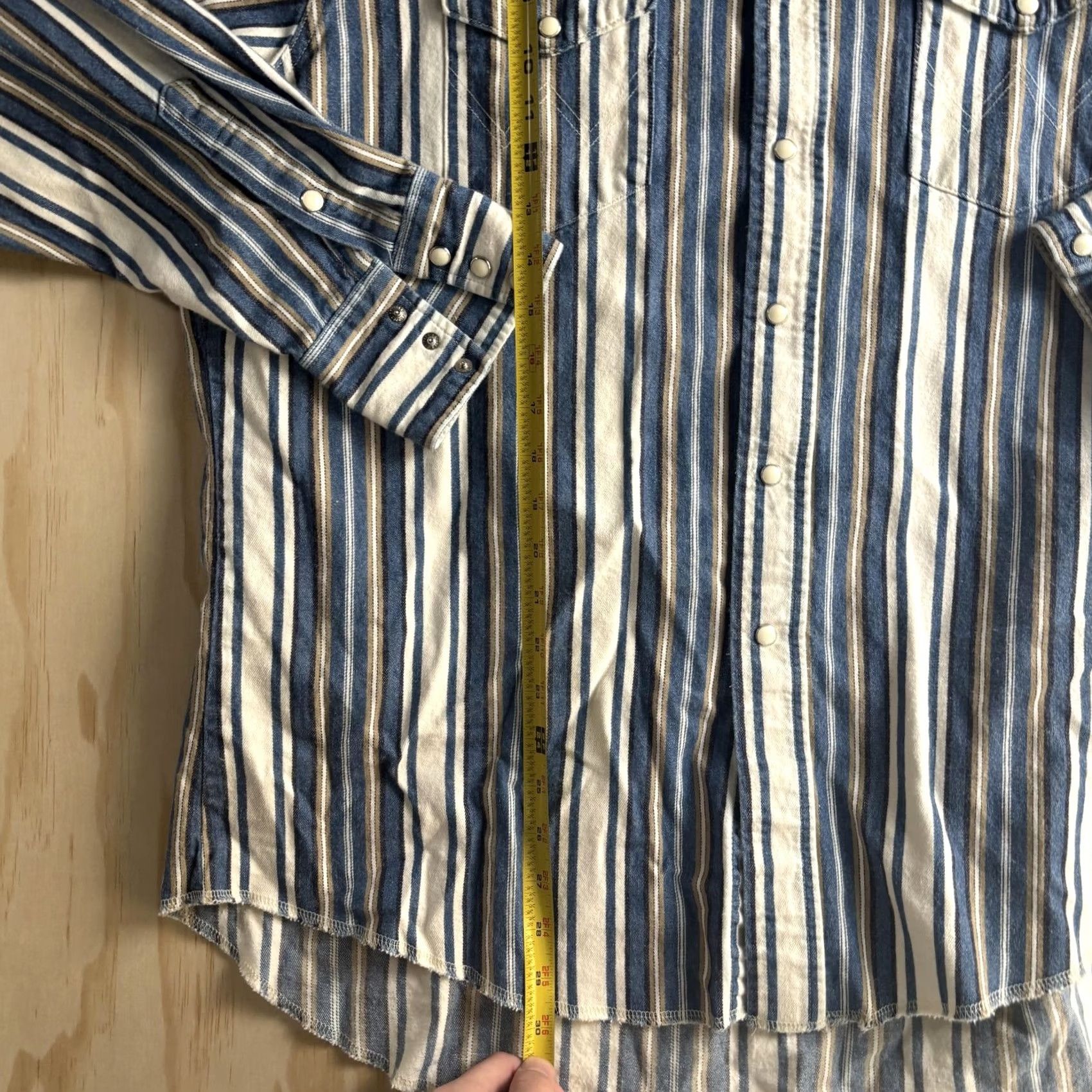 Wrangler VINTAGE Wrangler Shirt Mens XL Blue White Stripe Long Sleeve Western Pearl Snap Casual Size US XL / EU 56 / 4 - 3 Thumbnail