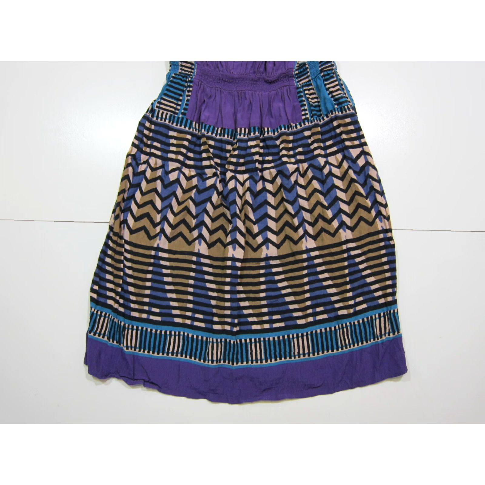 Ann Taylor Ann Taylor Loft Chevron Strapless Sun Dress Women S Purple Blue Black Chevron Pattern Sundress Small Size S / US 4 / IT 40 - 7 Thumbnail