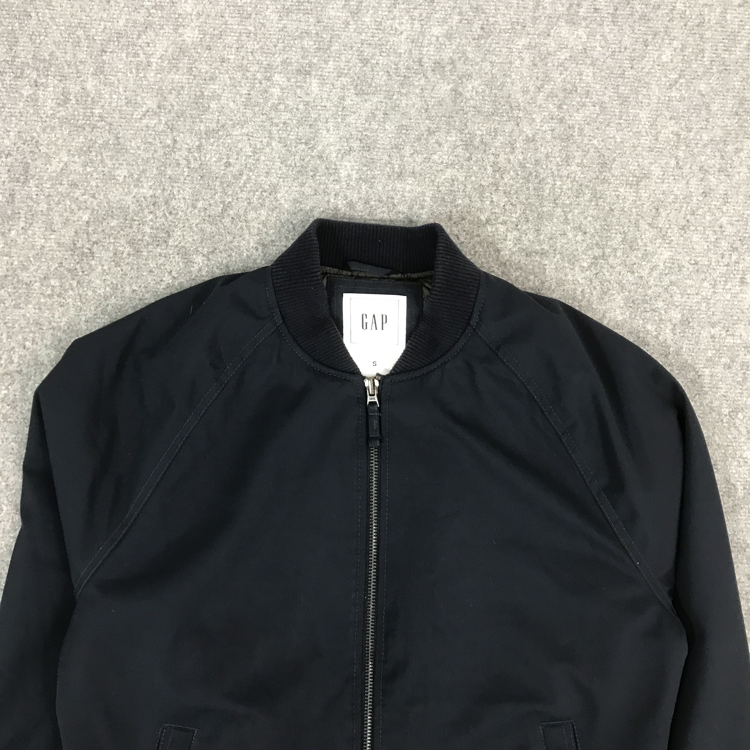 Gap MA 1 DESIGN GAP NAVY BOMBER JACKET Size US S / EU 44-46 / 1 - 3 Thumbnail