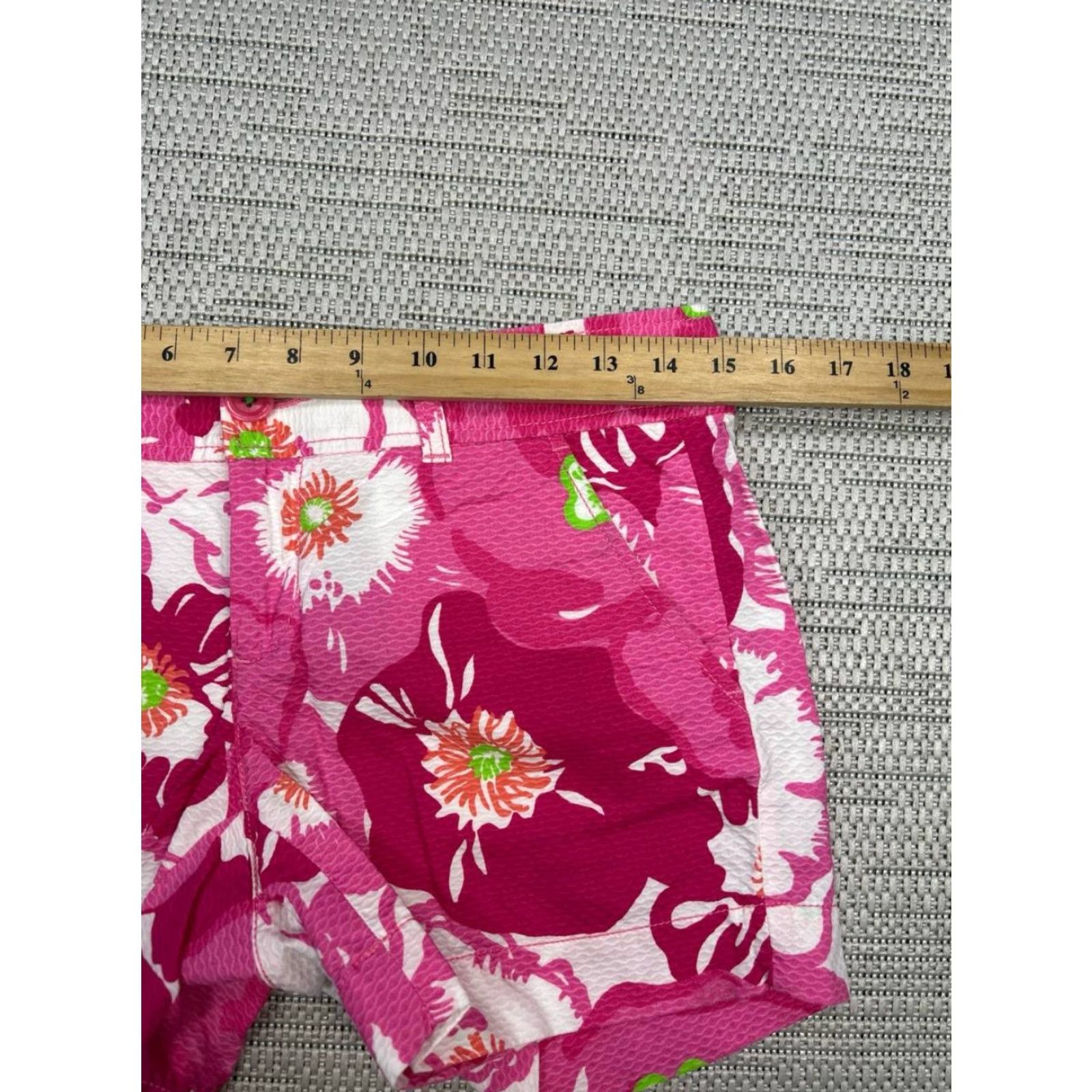 Lilly Pulitzer Lilly Pulitzer Callahan Shorts Women 0 Multicolor Floral Cotton Low Rise Chino Casual Summer Spring Beach Walking Mens Womens Size 25" / US 0 / IT 36 - 6 Thumbnail