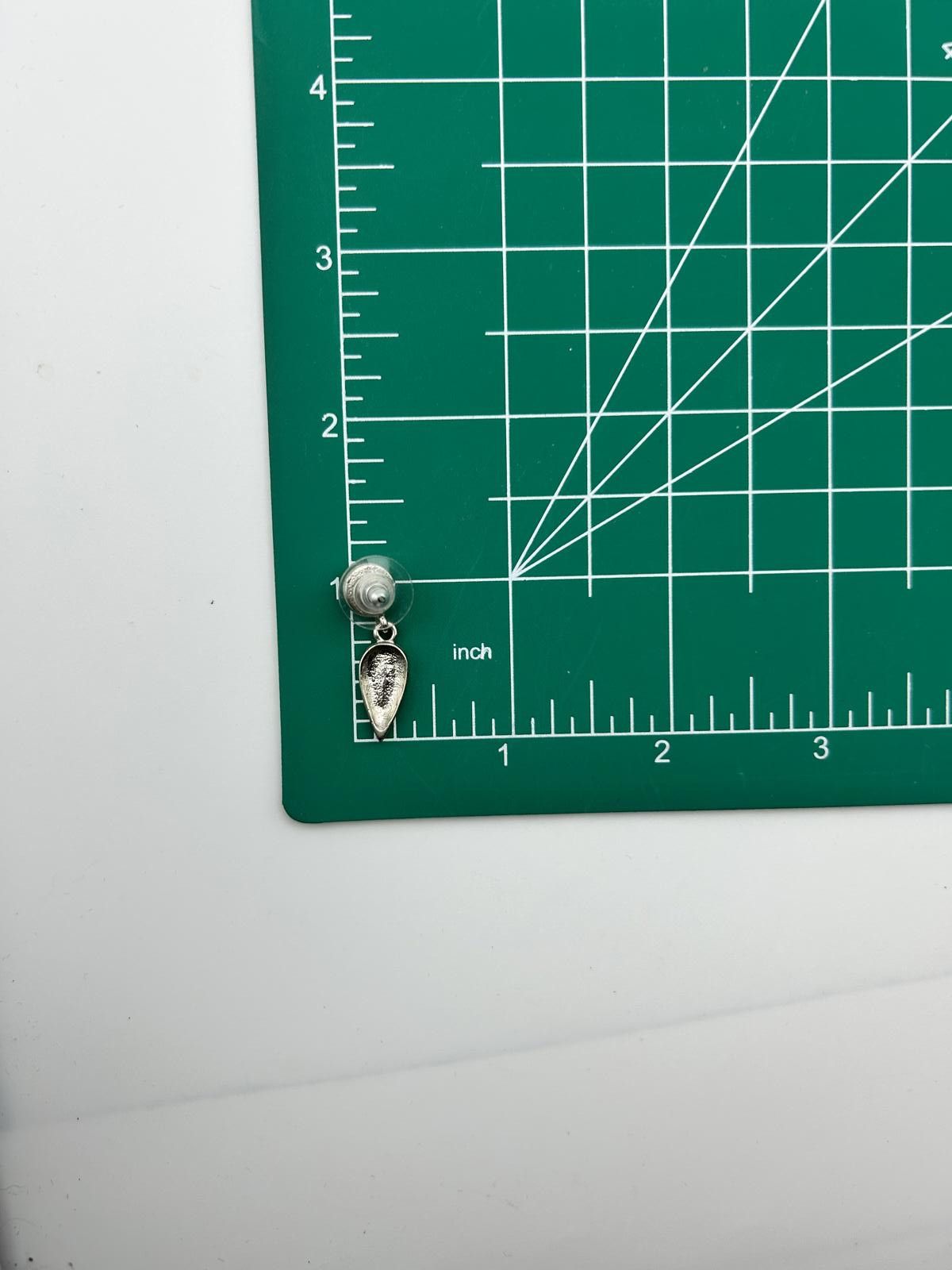 Designer Vintage Silver Tone Earrings – Minimalist Drop Jewelry Size ONE SIZE - 5 Thumbnail