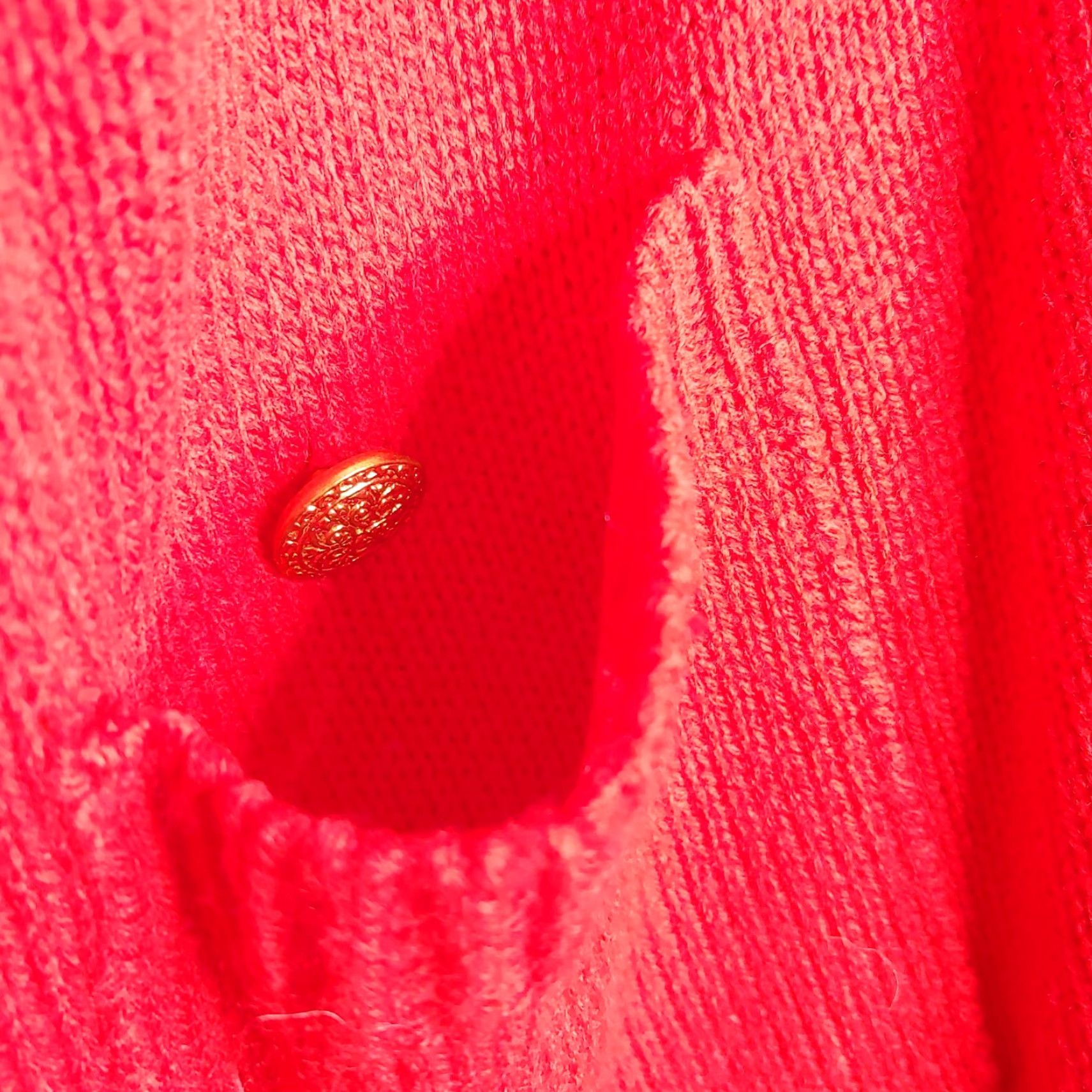 Vintage VINTAGE Claudia Barnes Cardigan L Red NWT Gold Button 1990s Sweater Preppy Womens Size L / US 10 / IT 46 - 7 Thumbnail