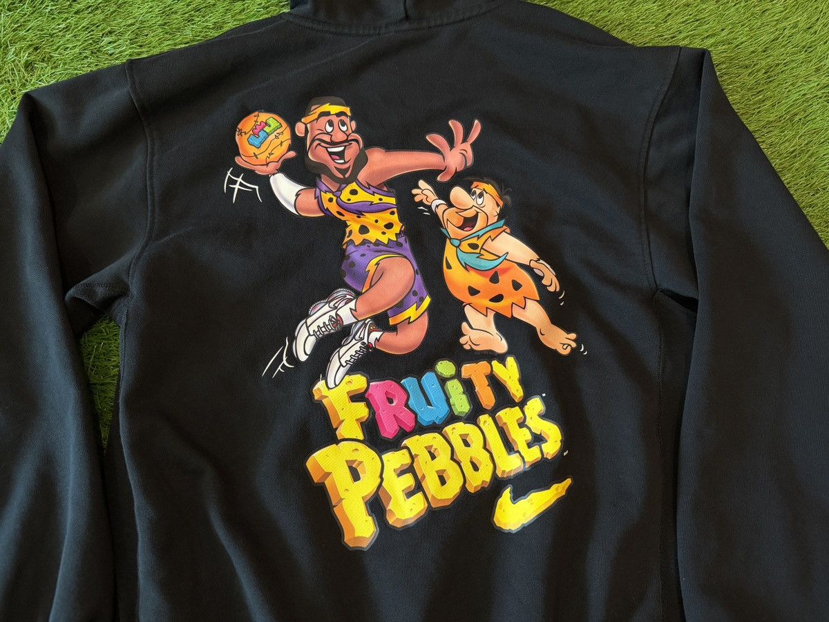Nike Nike Lebron x Fruity Pebbles Dri-Fit Standard Issue Hoodie Size US S / EU 44-46 / 1 - 2 Thumbnail