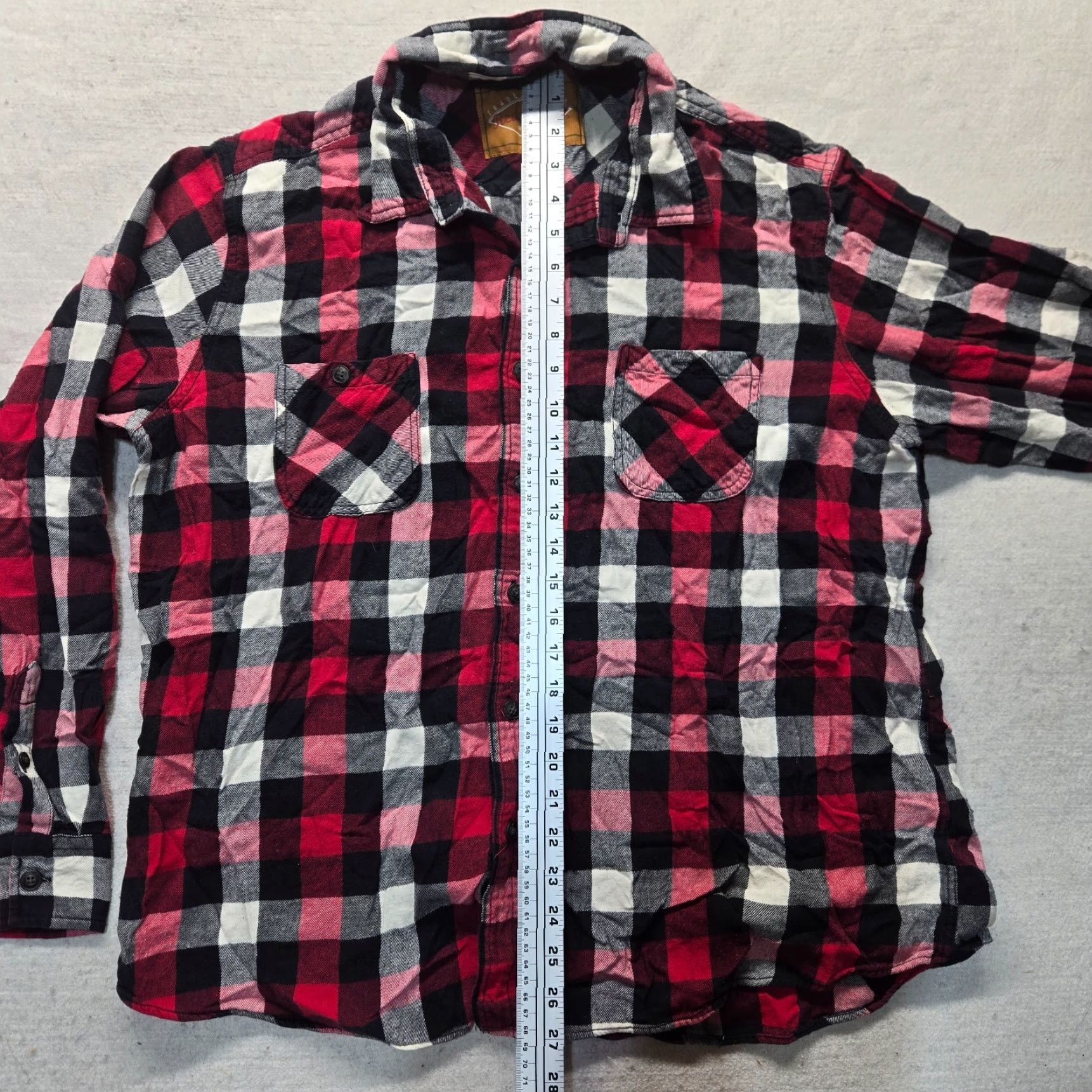 Camel **Red Plaid Button Up Shirt Long Sleeve Red Camel Mens 2XL** User: Red Plaid Button-Up Shirt Long Sleeve Red Camel Mens 2XL Size US XXL / EU 58 / 5 - 6 Thumbnail